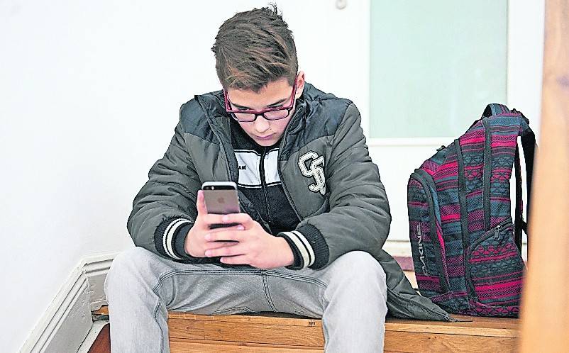 Am anderen Ende der „Nummer gegen Kummer“ haben Berater ein offenes Ohr für die Probleme von Jugendlichen.