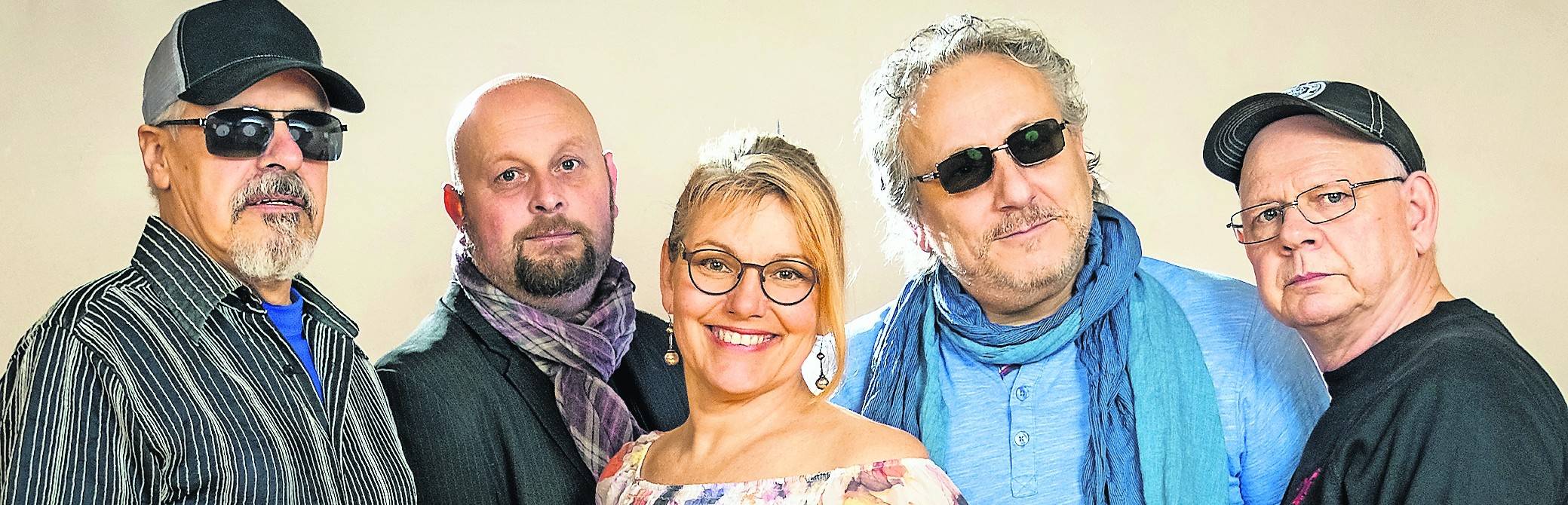 Die Band „Sündenrock“: Werner Fröhlich, Michael Voß, Sonja Schmitt, Dieter Weigt und David Carack