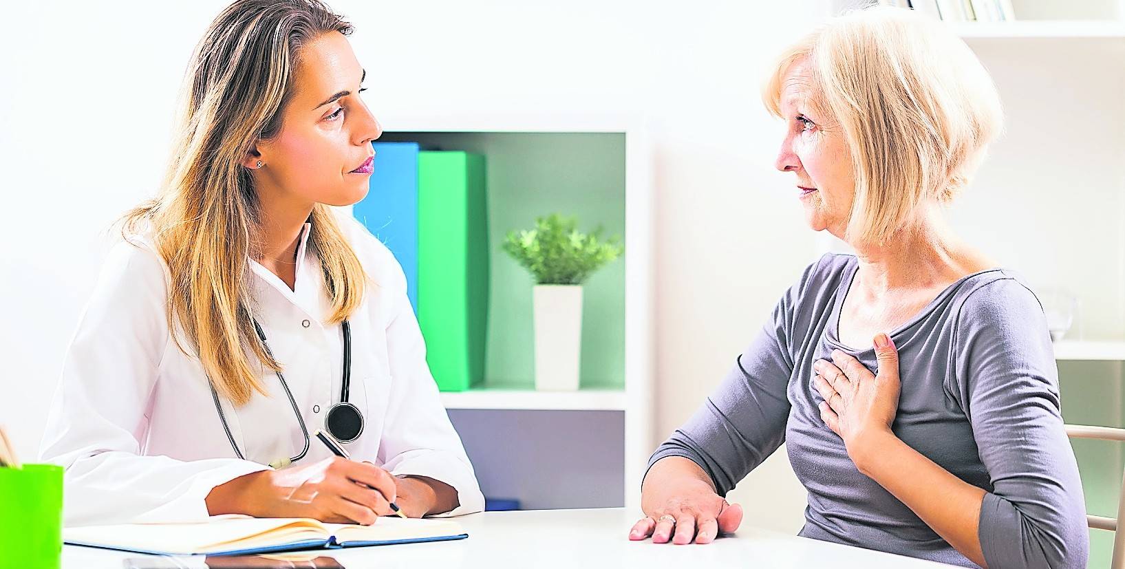 Frauen werden von männlichen Ärzten oft nicht richtig ernst genommen und selbst von Geschlechtsgenossinnen anders behandelt als männliche Patienten, sind sich die Ärzte und Ärztinnen des Netzwerks Frauenherz einig.