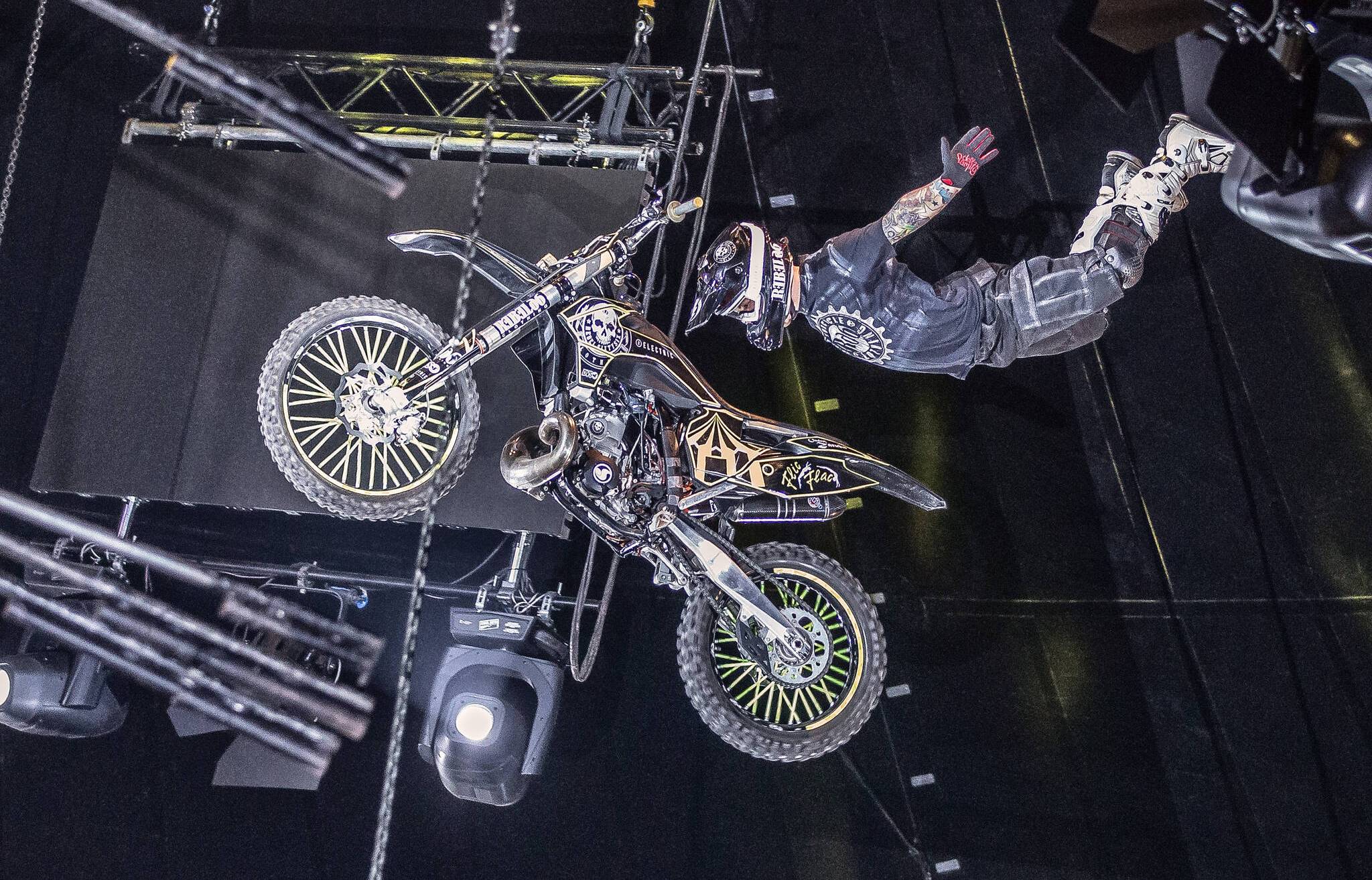 Spitzenartistik zum Premieren-Vorzugspreis