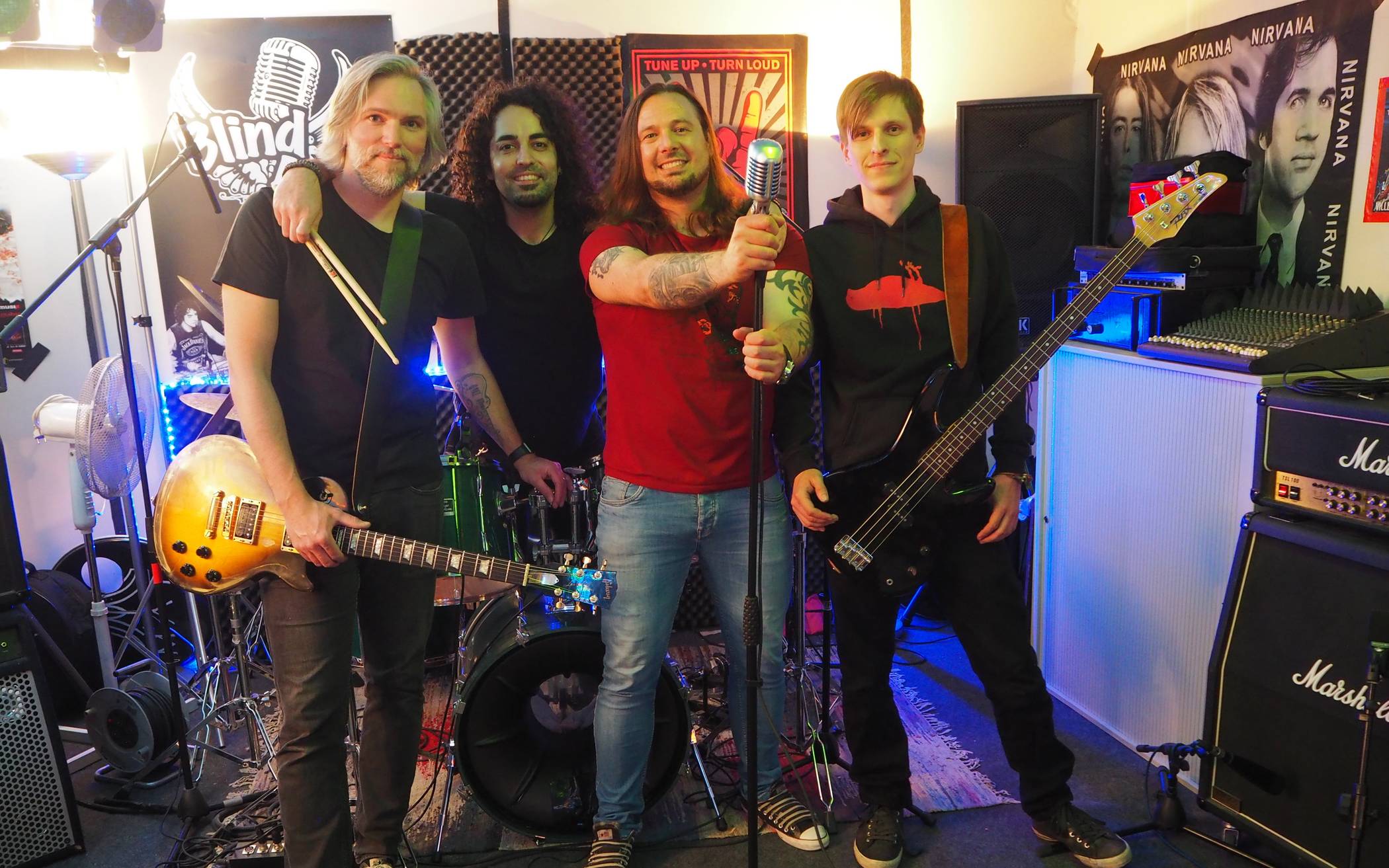  Blind Age, das sind (v.l.) Gitarrist Timo Otte, Schlagzeuger Mehmat Karakoc, Sänger Toni Sabljak und Bassist Sascha Preus. 