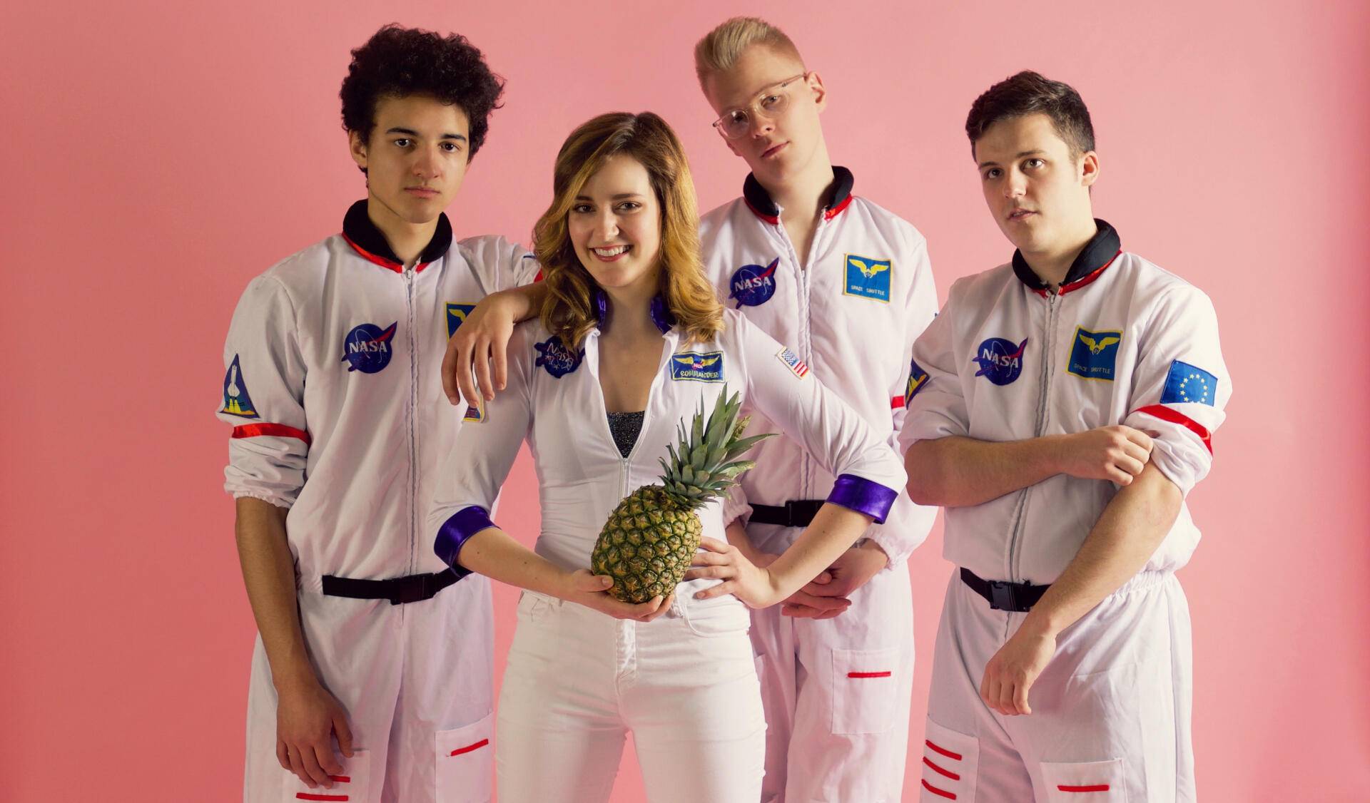 Die Newcomer „KWINI“ aus Köln freuen sich auf den großen Auftritt.