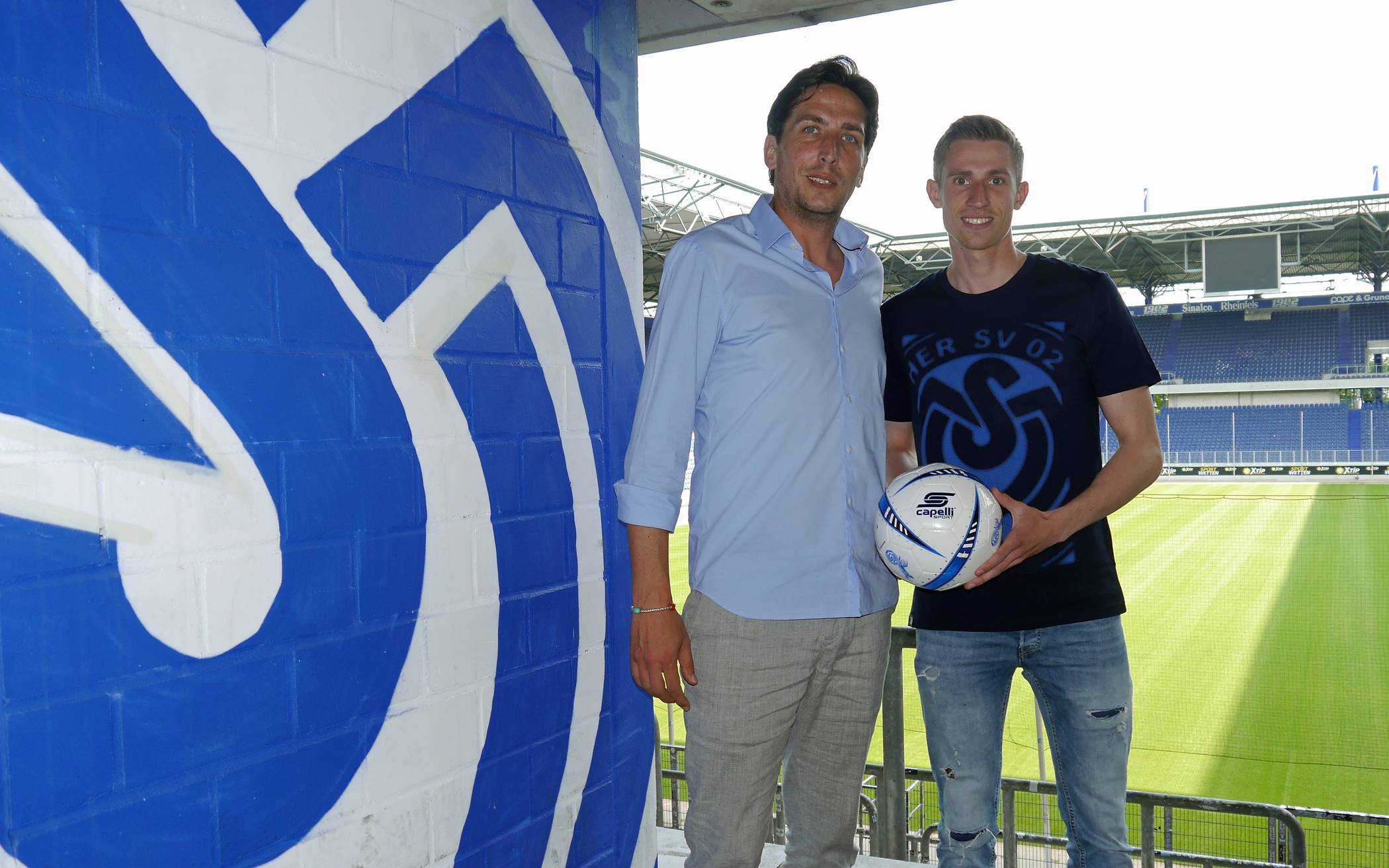 Sportdirektor Ivo Grlic mit Arne Sicker