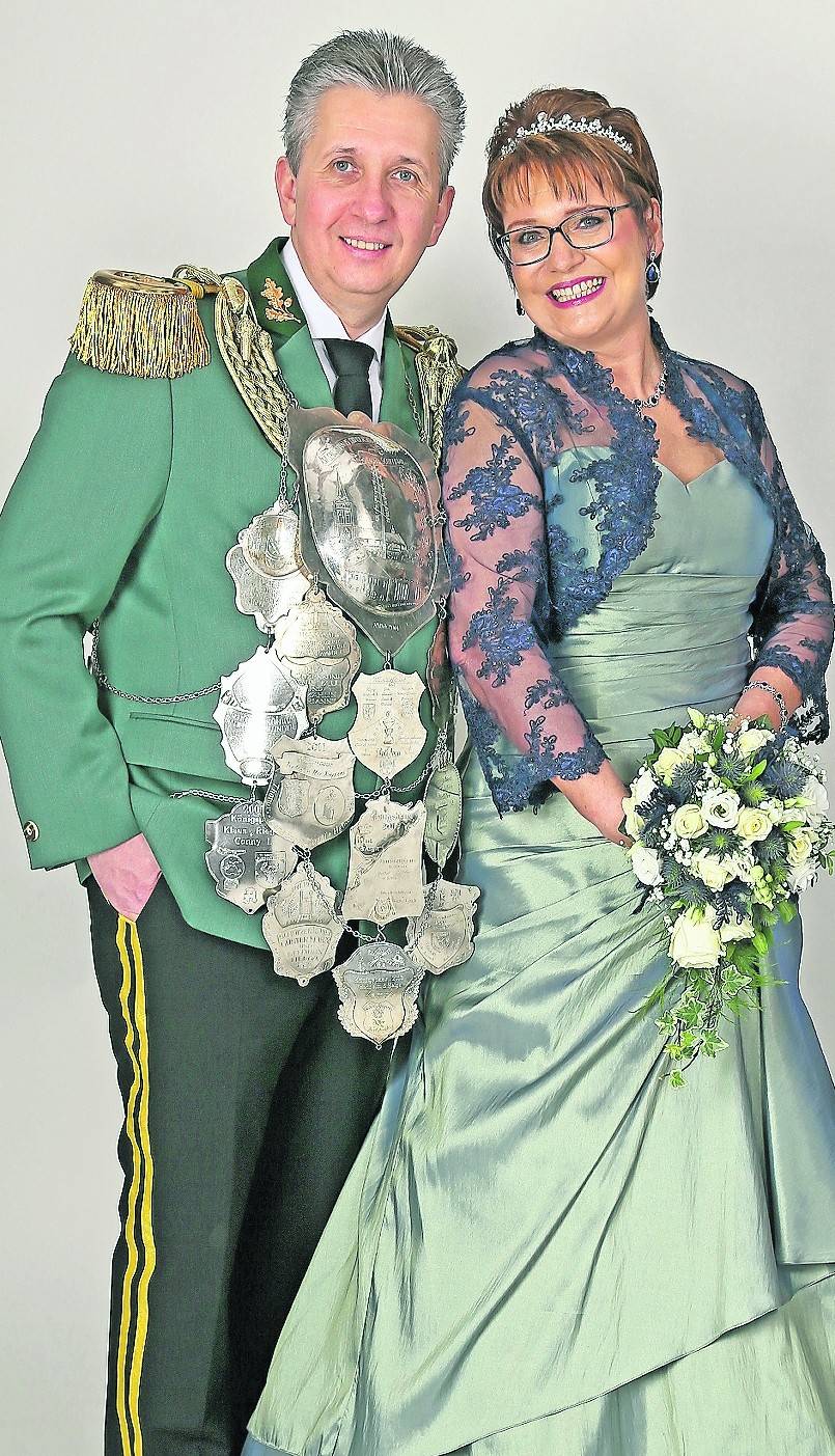 Das Königspaar Norbert und Andrea Silkens.