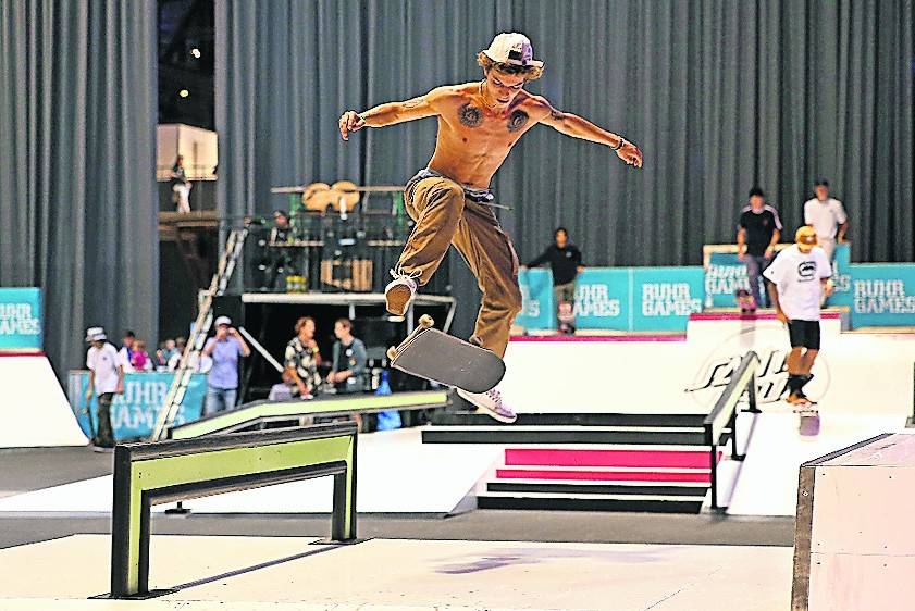 Mit ihren Crossmaschinen, Mountainbikes und Quads zeigten die Sportler, wie man der Schwerkraft entsagt.