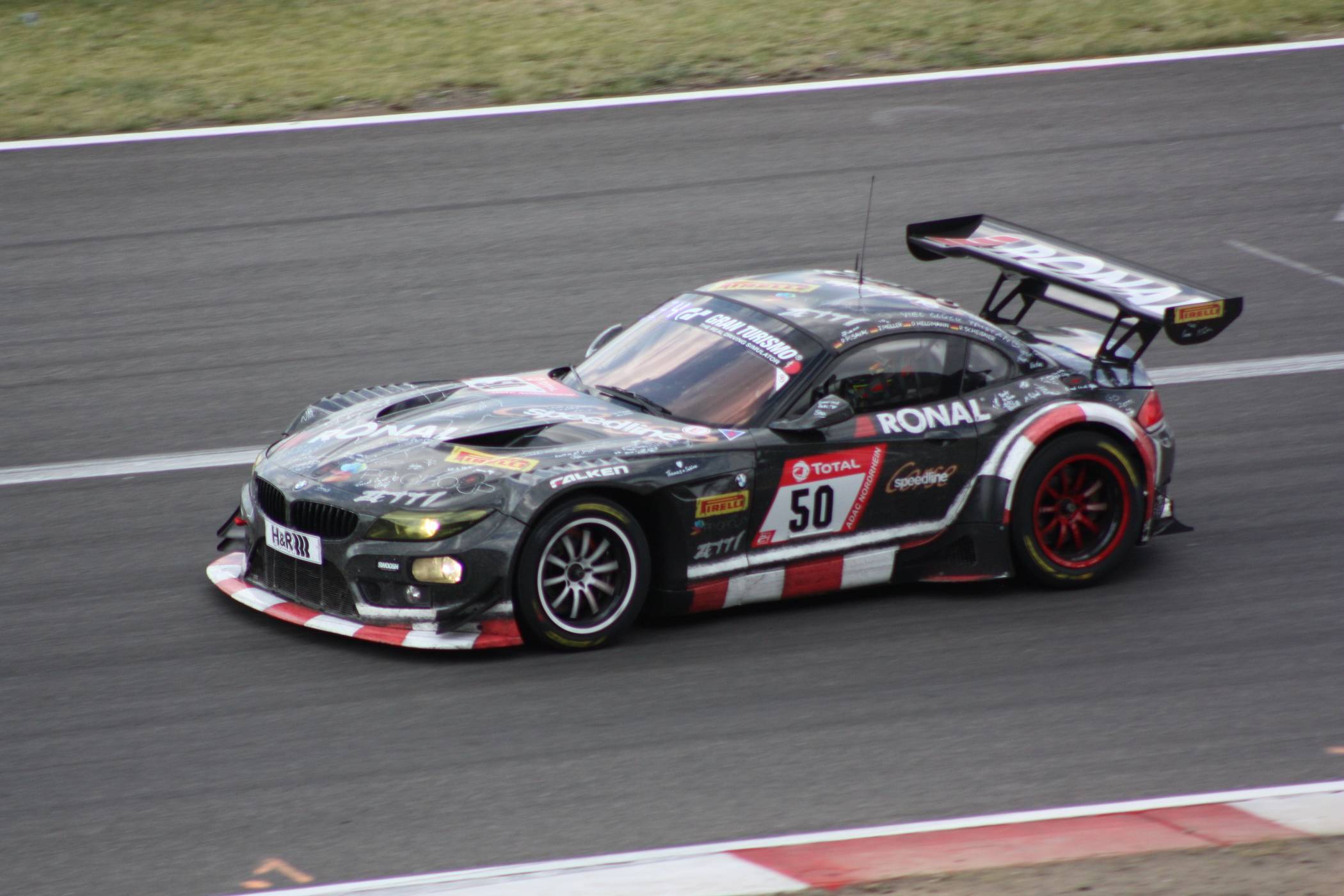  „Zetti“, den auch der Wahl-Duisburger Peter Posavac pilotierte. 