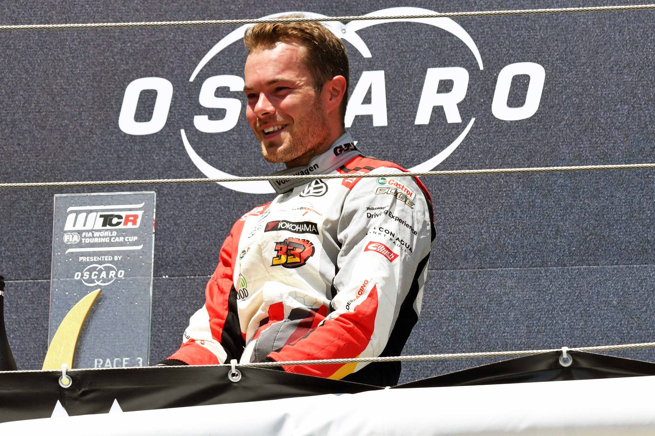  Benjamin Leuchter holte sich den Sieg um den WTCR-Pokal. 