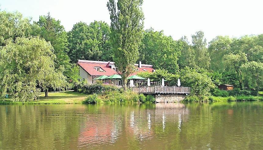  Start und Ziel der Radtour ist der Heidweiher. 