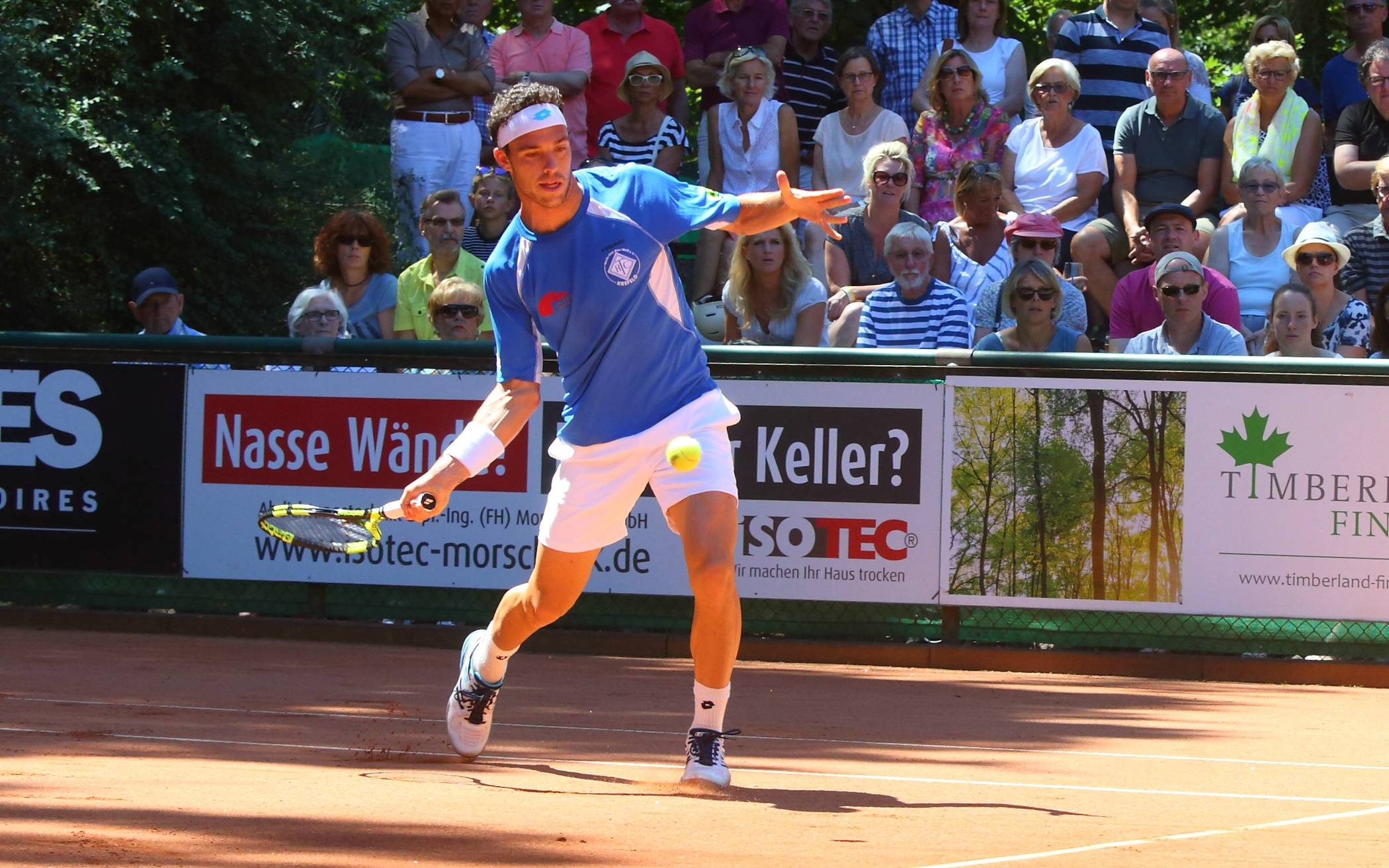 Marco Cecchinato im Einsatz für Blau-Weiß