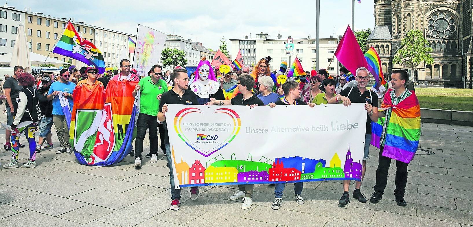 Der fünfte Christopher Street Day in Mönchengladbach findet auf dem Rheydter Markt statt.