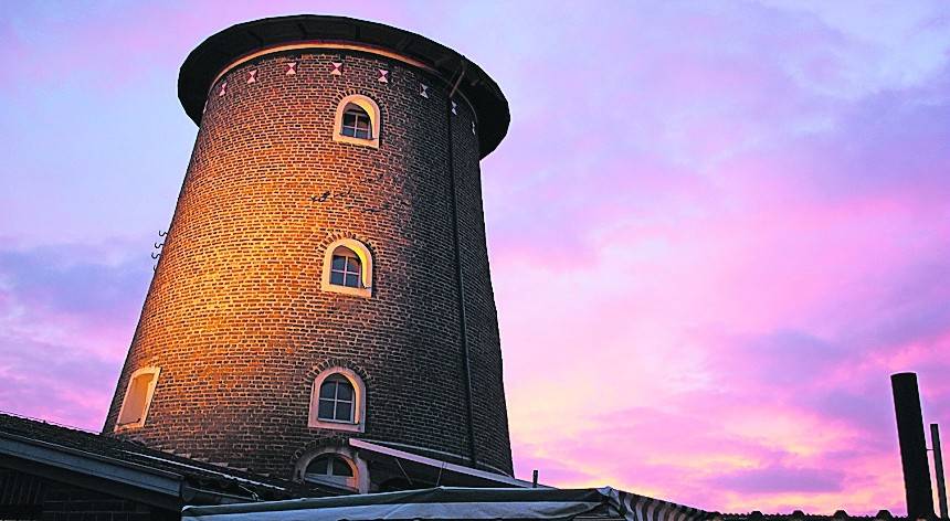 Der Offene Brachter Mühlentag lädt zur Besichtigung der Mühle sowie der Ausstellungen ein.