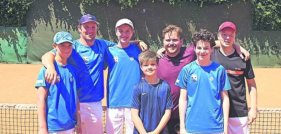  Der 1. Herren-Mannschaft des TC Bovert gelang der Aufstieg in die Bezirksklasse B. 