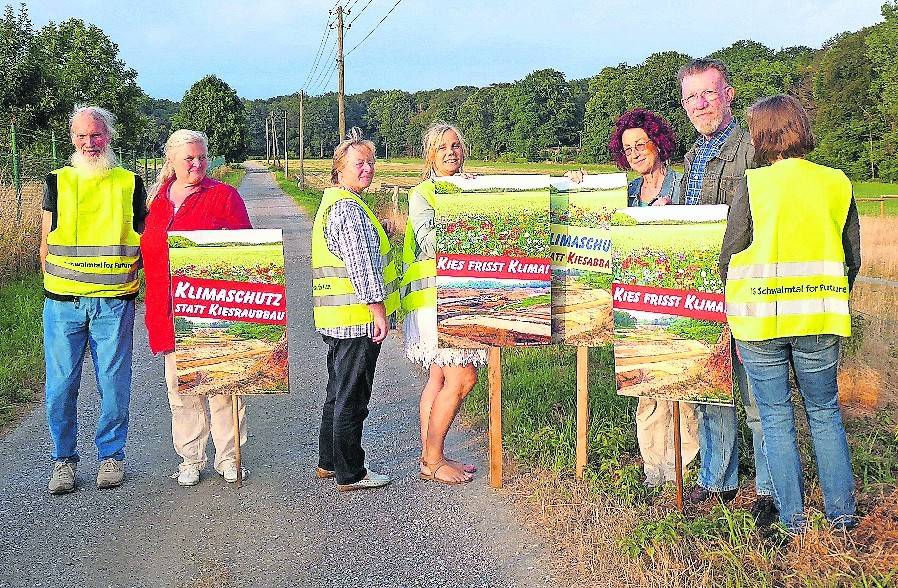 Die IG Schwalmtal for future ist weiter fest entschlossen, sich gegen eine geplante Erweiterung der bereits seit langem bestehenden Kiesabgrabung in Lüttelforst zur Wehr zu setzen.
