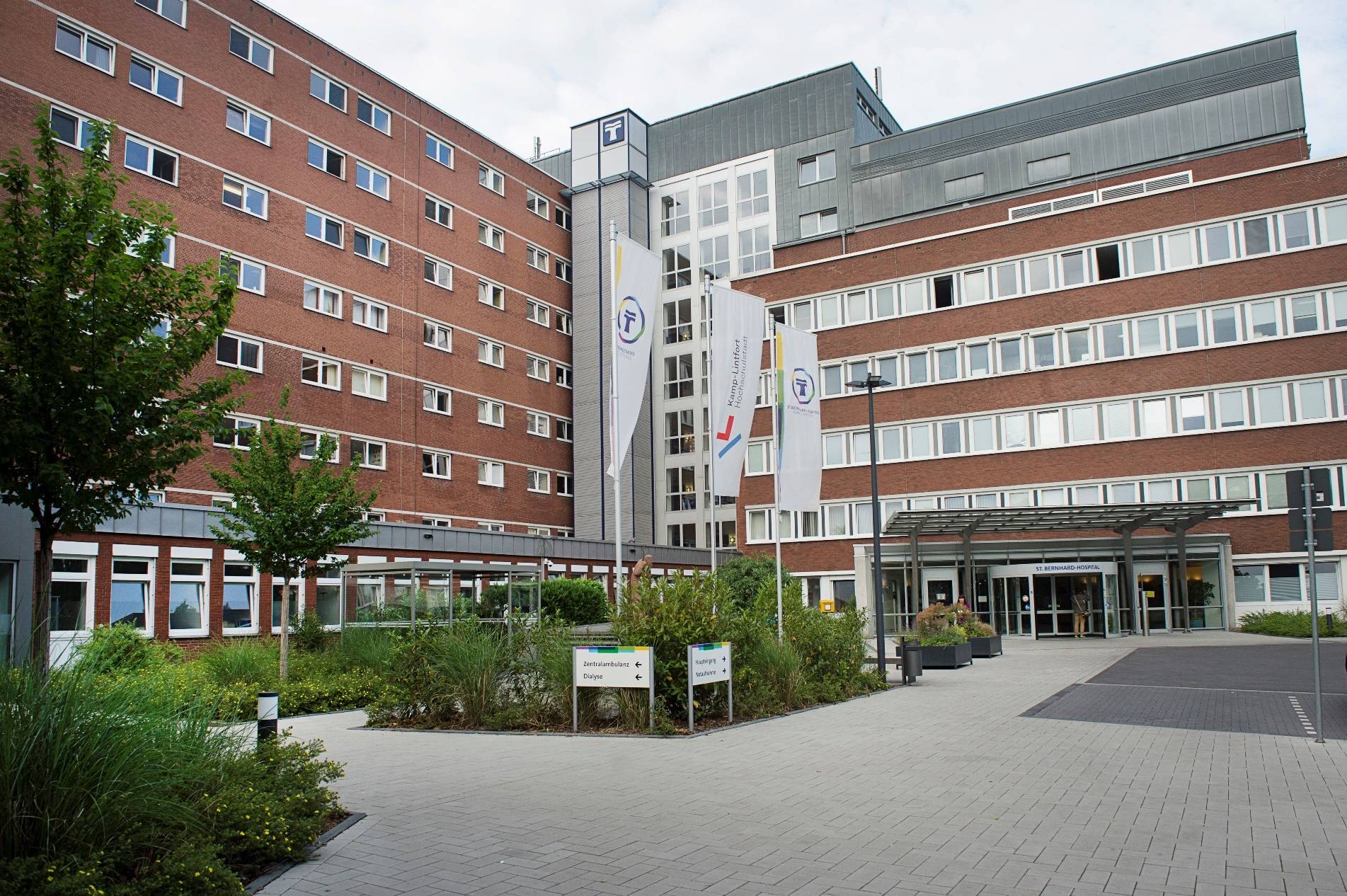  Eine Notfallpraxis am St. Bernhard-Hospital wäre die Lösung. 