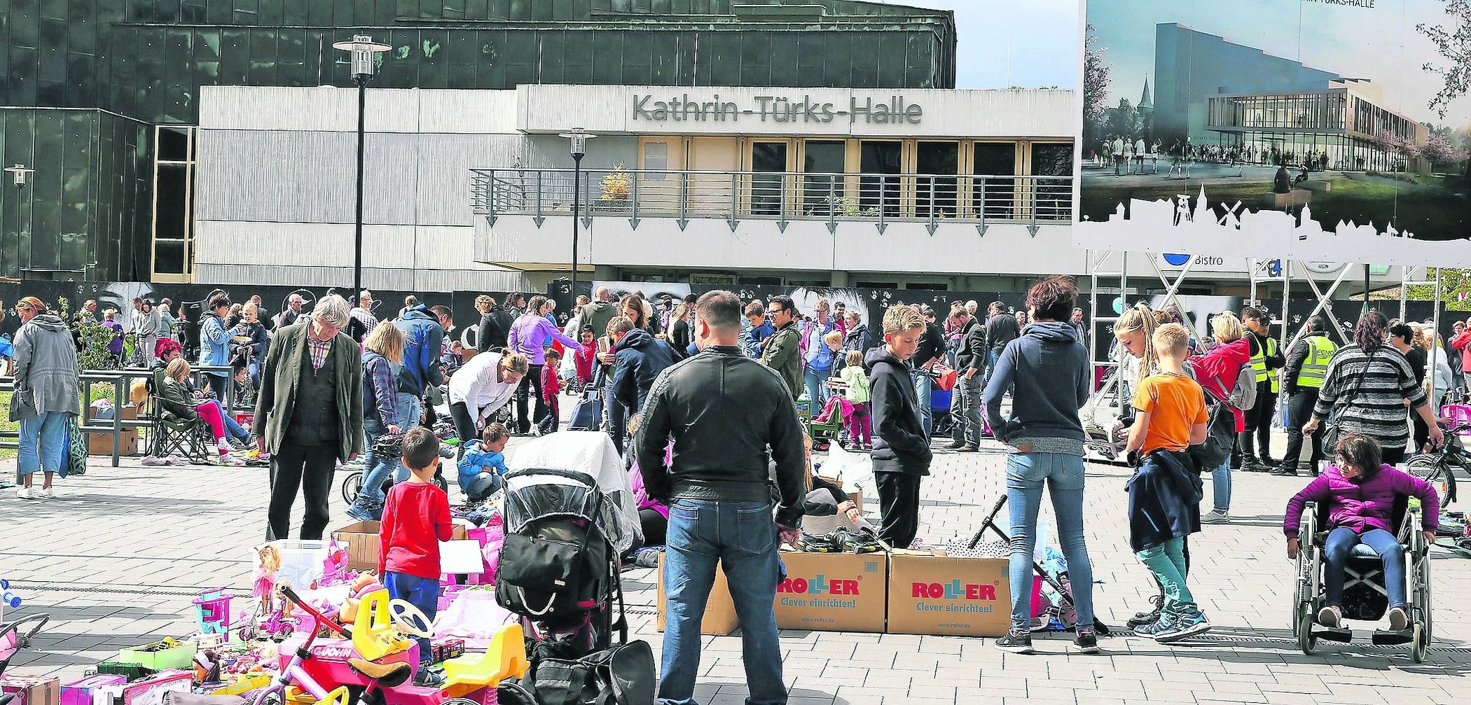 Der beliebte Kindertrödel findet auch in diesem Jahr wieder auf der Stein- und Schotterfläche vor der Kathrin-Türks-Halle.