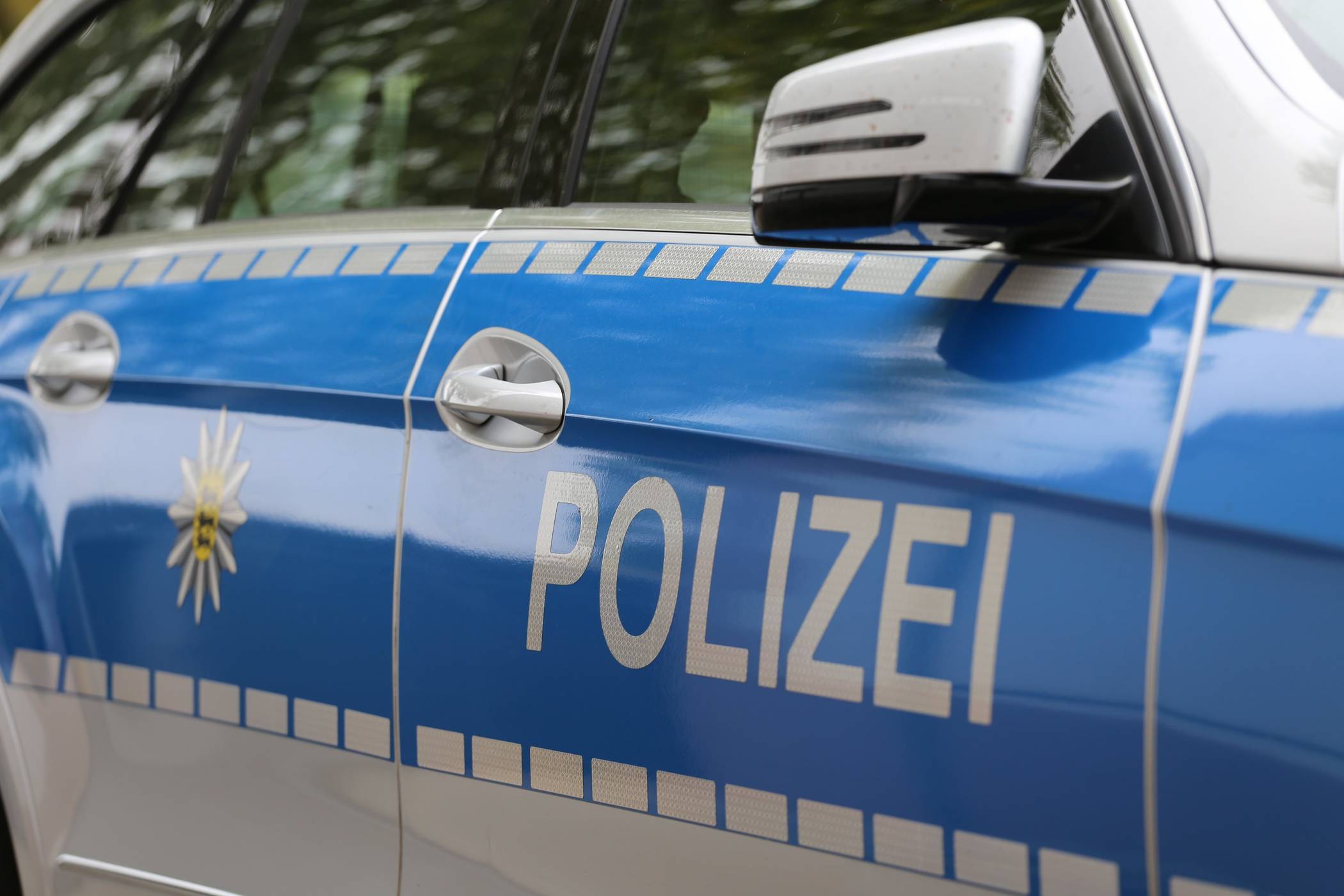 Sexuelle Belästigung - Verdächtiger gefasst: Mann betatscht Mädchen auf der Hochstraße