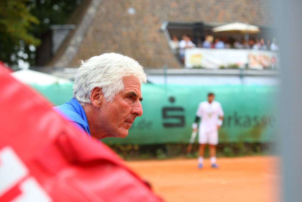 Blau-Weiß Krefeld beendet Saison mit Platz drei