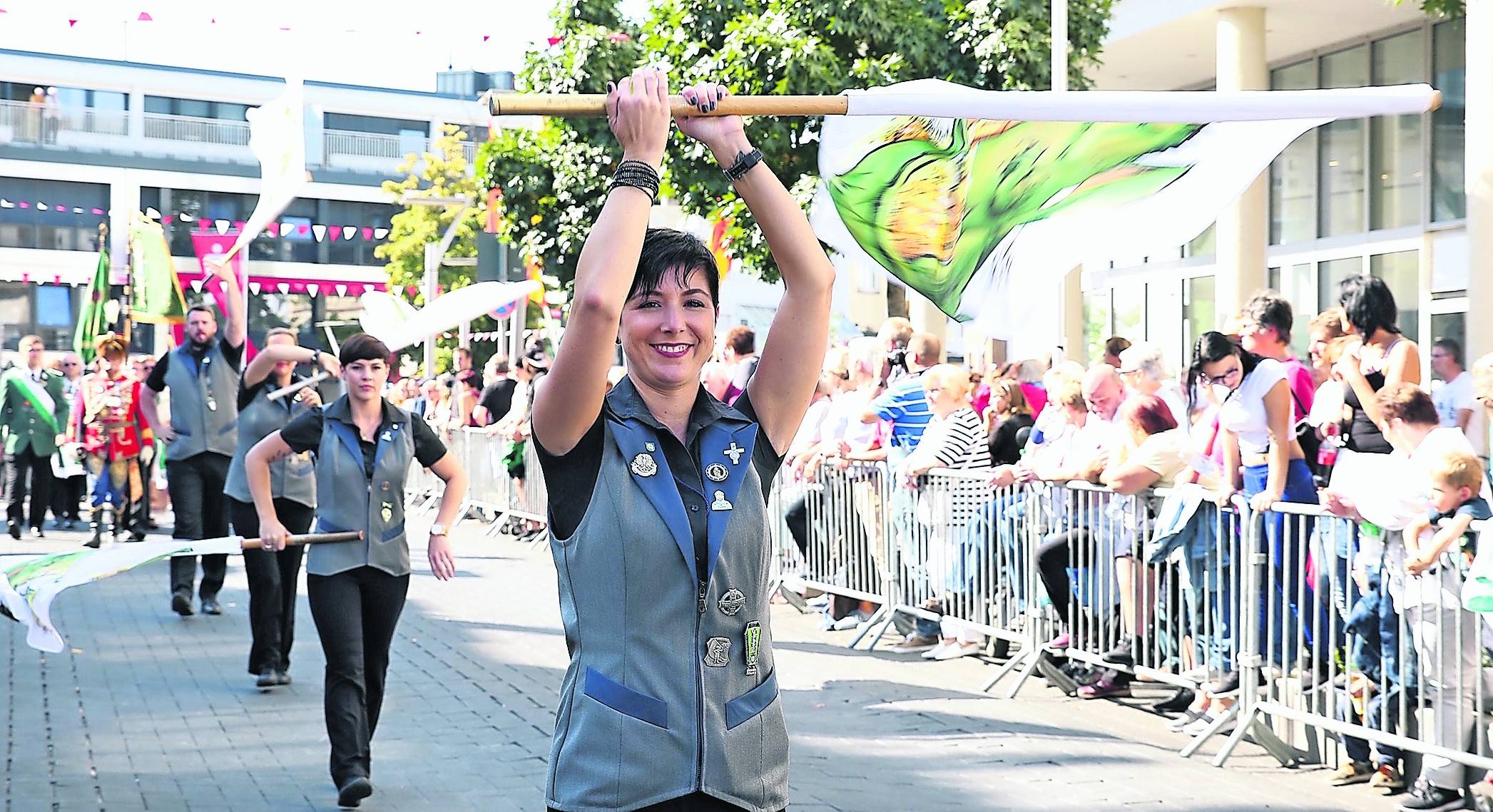  Paradiert wird natürlich auch, wenn am kommenden Wochenendei in der Gladbacher City wieder das Stadtschützenfest stattfindet. 