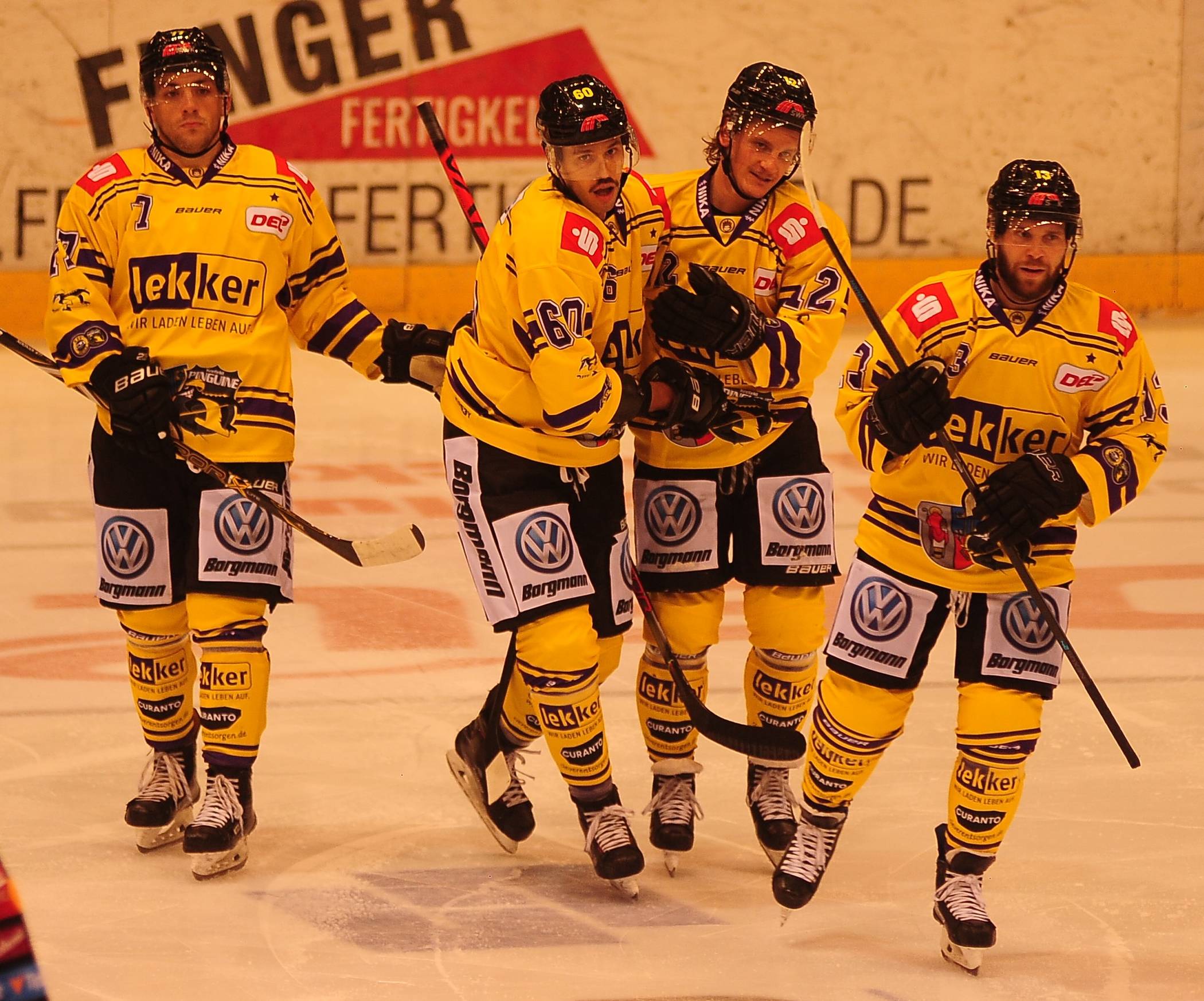 Krefeld Pinguine: Vor dem Finale in Dresden: Cundari angeschlagen, Rynnäs pausiert