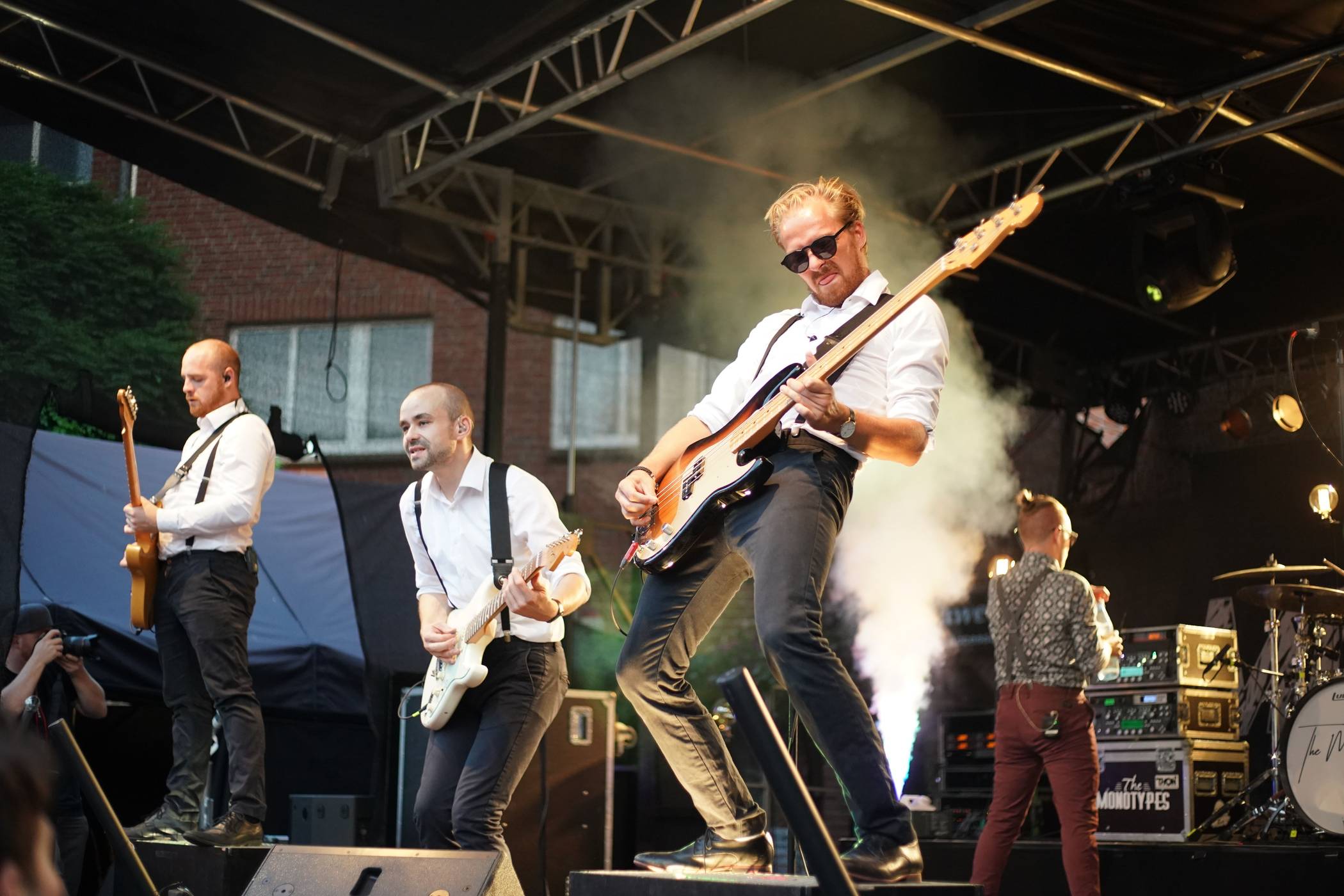  „The Monotypes“ heizten am Sonntagabend am Altmarkt mit Beat und Rock’n’Roll ein. 
