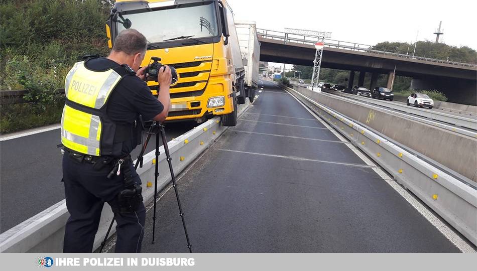 Polizei fotografiert „Unfall-Gaffer“ auf der A