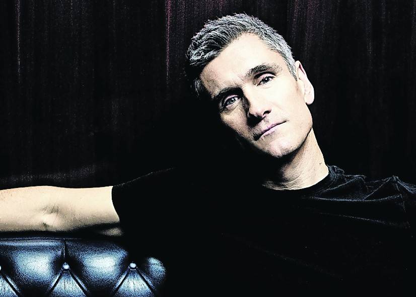  Sänger Curtis Stigers (Foto l.: Mali Lazell) und das Duo Goldmeister ( 