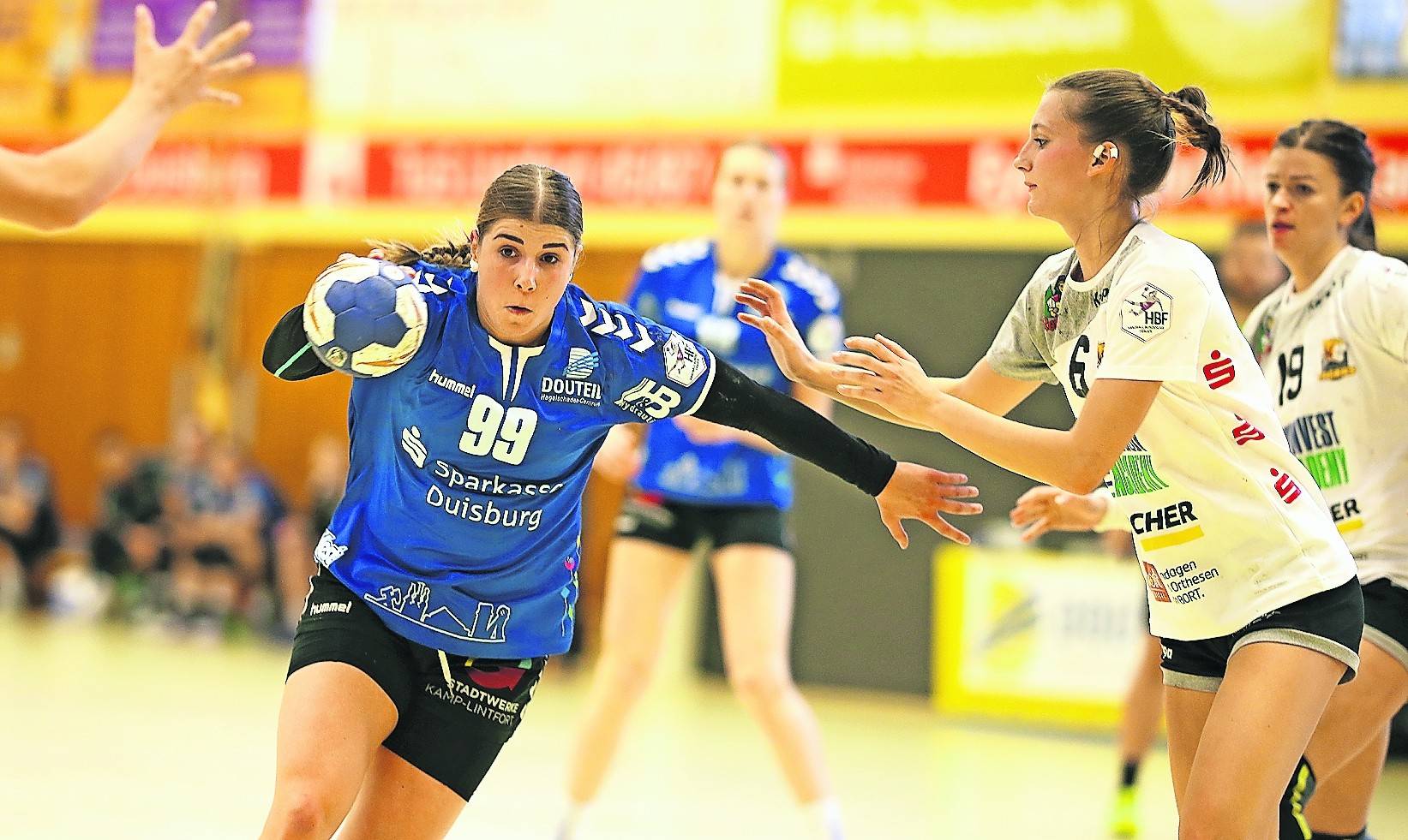  Solche Lücken in der Abwehr werden Loes Vandewal Co. am Sonntag gegen Blomberg eher selten bekommen. 