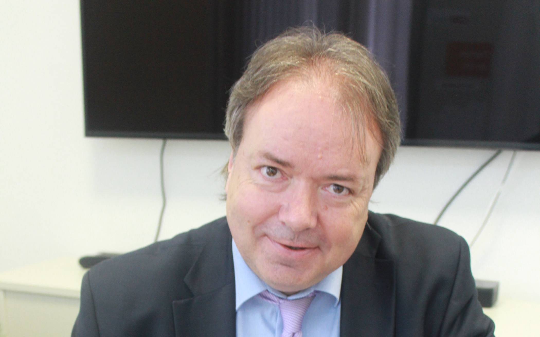  Befürchtet, bei schlechtem Gewerbesteueraufkommen könnte Krefeld in den Nothaushalt zurück fallen: CDU-Fraktionsvorsitzender Philibert Reuters. 