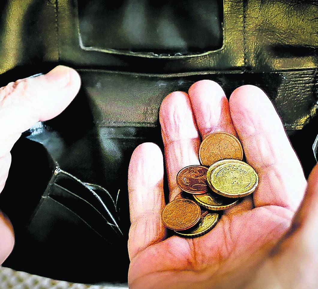   Trotz jahrzehntelanger Arbeit sind immer mehr Menschen von Altersarmut bedroht. Die Gewerkschaft NGG fordert die Politik auf, rasch eine Grundrente einzuführen. 