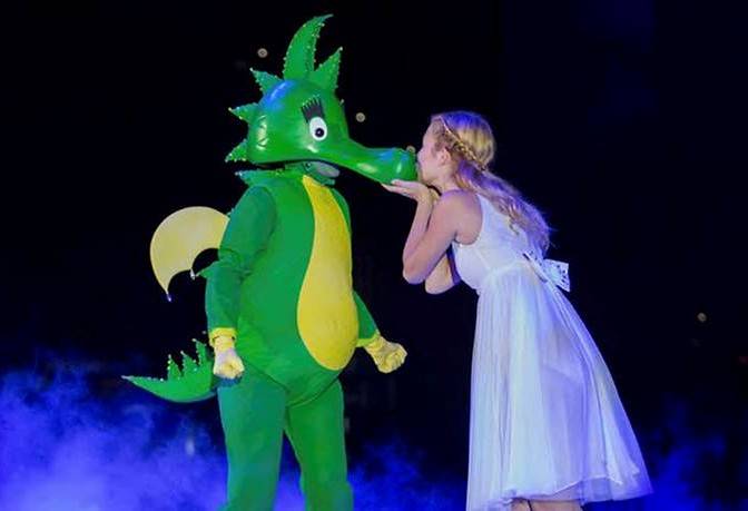  Tabaluga und Lilli – schaffen sie es, die Pläne des bösen Schneemannes Arktos zu durchkreuzen? 