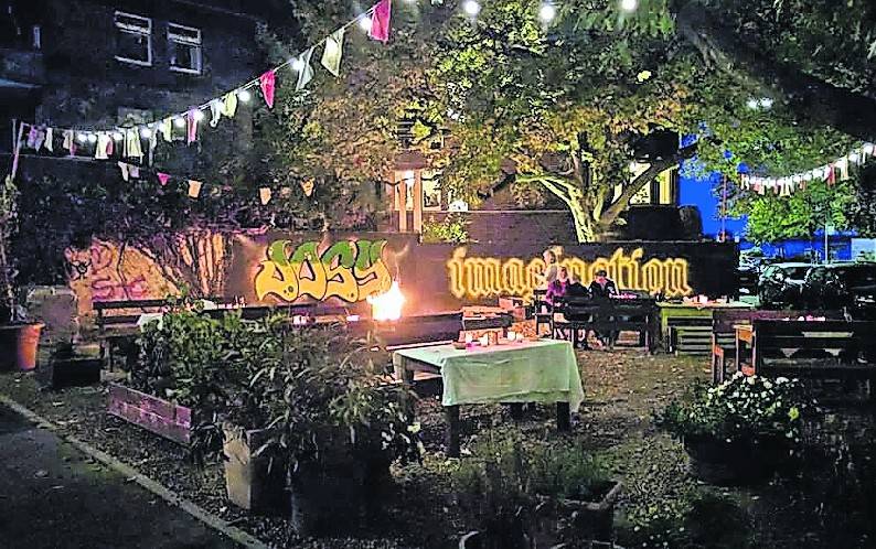 Die Alte Tanke lädt Anwohner und Besucher zum gemütlichen Beisammensein sein.