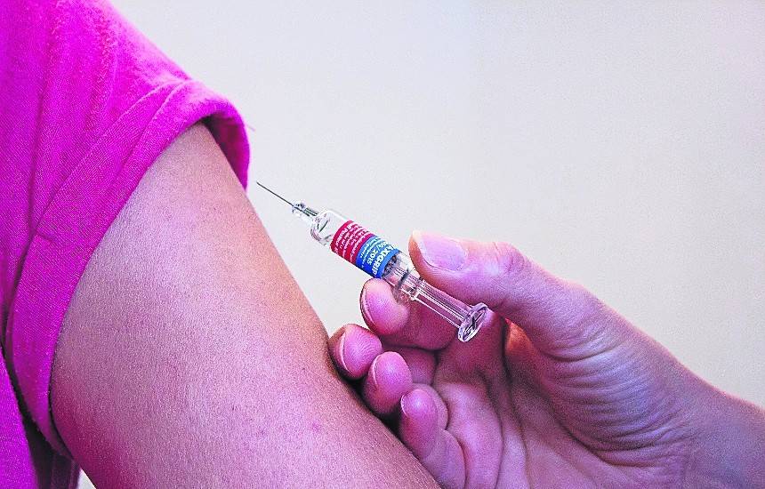 Der Impfschutz in Gemeinschaftseinrichtungen wird per Gesetz geregelt. Das hat der Deutsche Bundestag beschlossen.