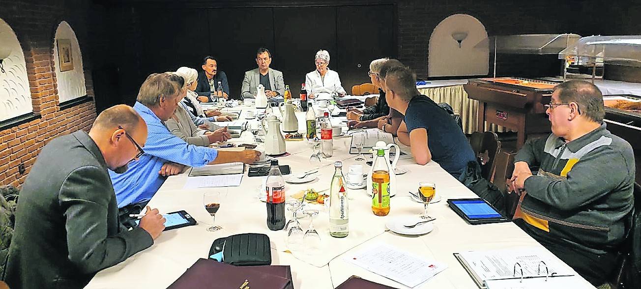  Klausursitzung der Nettetaler SPD-Fraktion: Keine zweifel am Sanierungskonzept für die Werner-Jaeger-Halle. 