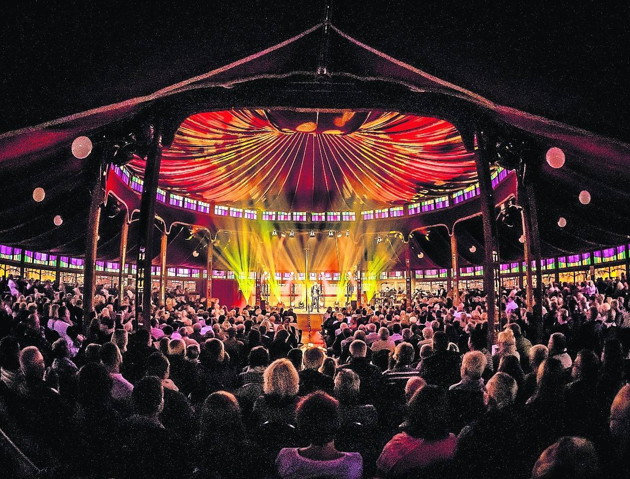 Was für ein Zirkus: Christian Pape nimmt seine Gäste auch im kommenden Jahr wieder mit auf eine fantastische Reise in die Welt der Komik, Artistik und Musik.