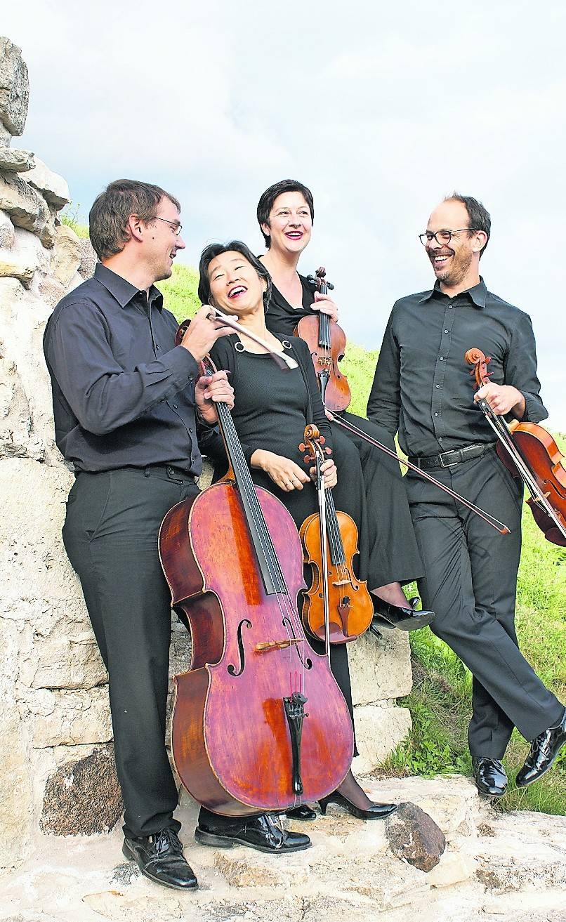 Das Vitusquartett der Niederrheinischen Sinfoniker mit Chisato Yamamoto und Johanna Brinkmann (Violine), Richard Weitz (Viola) und Raffaele Franchini (Violoncello).