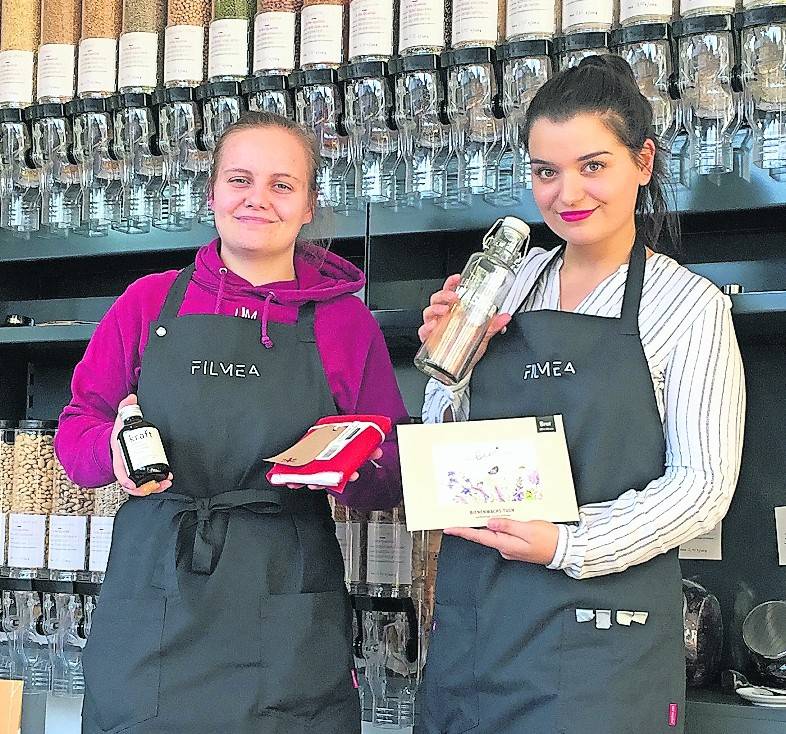  Unverpackt einkaufen in coolem Ambiente, mit Beratung, aber ohne Belehren – das Konzept von Judith Grünewald (l.) und Gizem Bulut ist frisch und vielversprechend. 