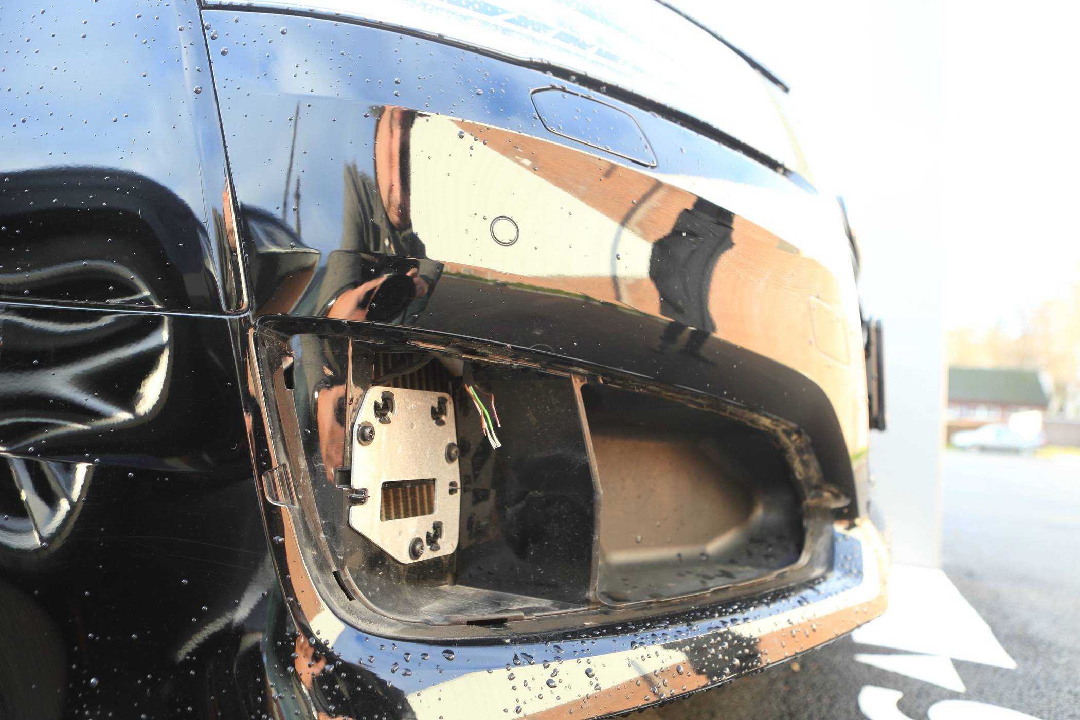 Zweites Mal in dieser Woche: Abstandssensoren von zehn Audis gestohlen