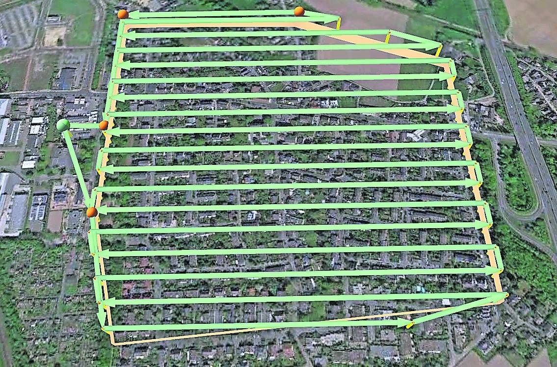  Das Gebiet, das Simon Krüger und sein Kollege Markus Engelhart vermessen, ist rund ein Quadratkilometer groß.  