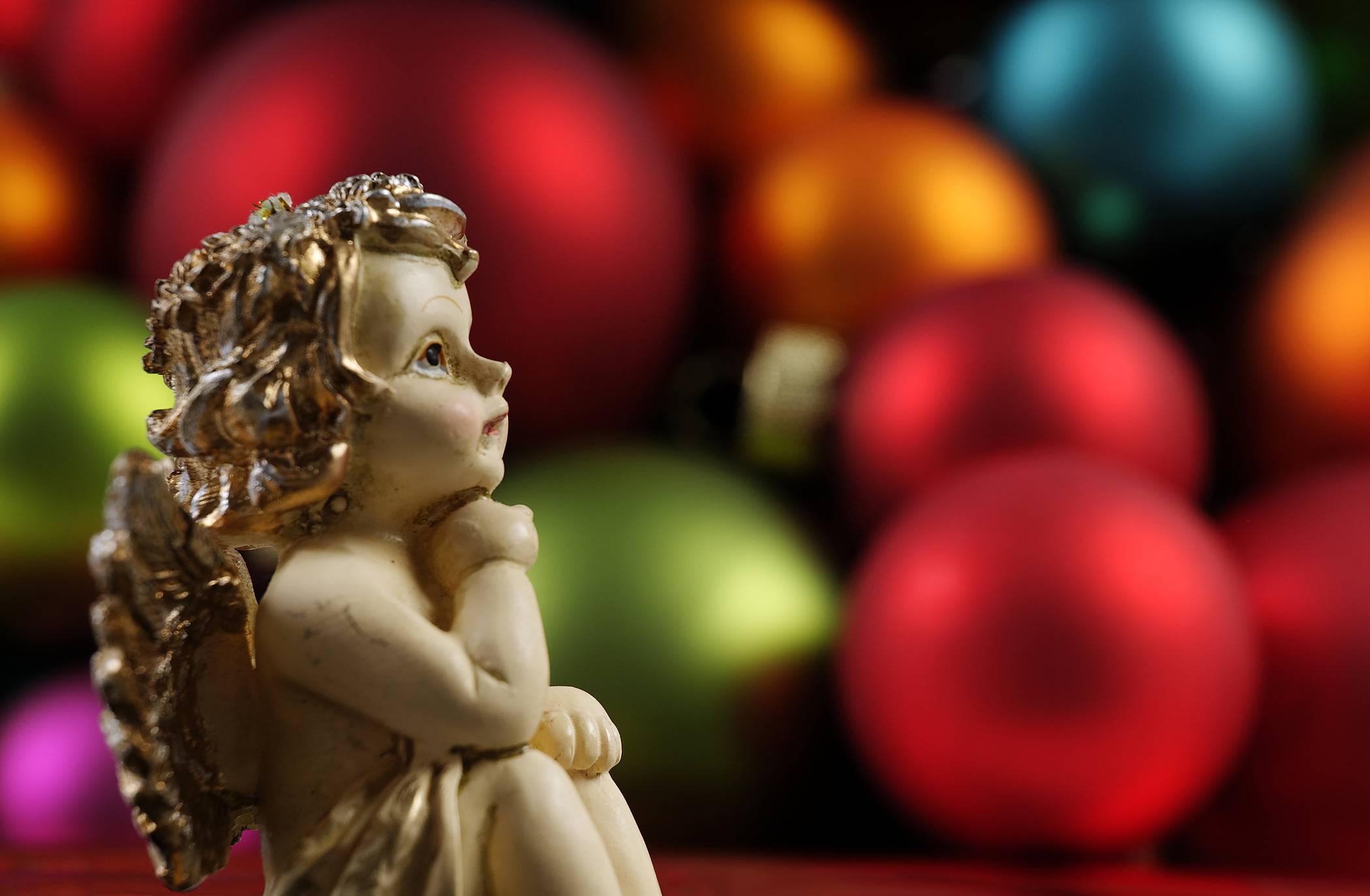 Chat am 23.12.: Jugendnotmail bietet Hilfe bei Weihnachtsblues