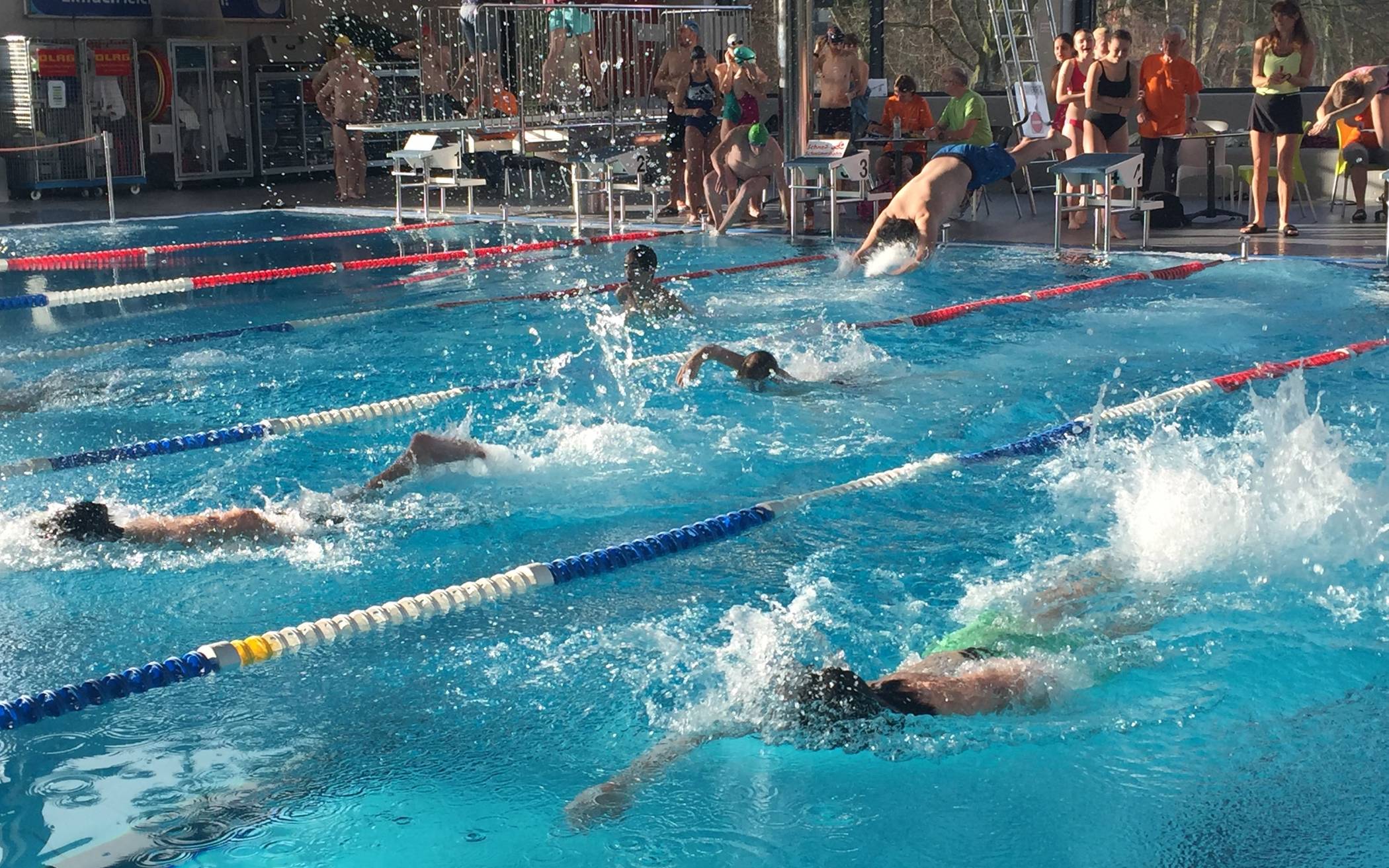 Am 18. Januar fällt der Startschuss für das 25-Stunden-Schwimmen im ENNI Sportpark Rheinkamp.