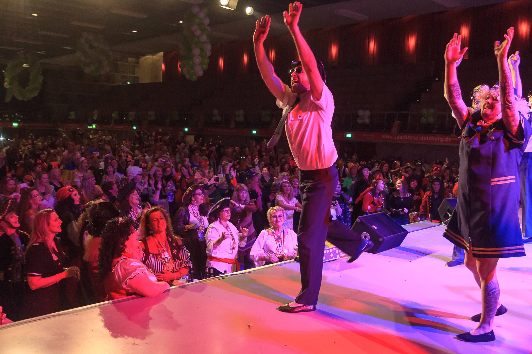 Bei der Damensitzung im vergangenen Jahr war die Glückaufhalle wieder bis auf den letzten Platz gefüllt.