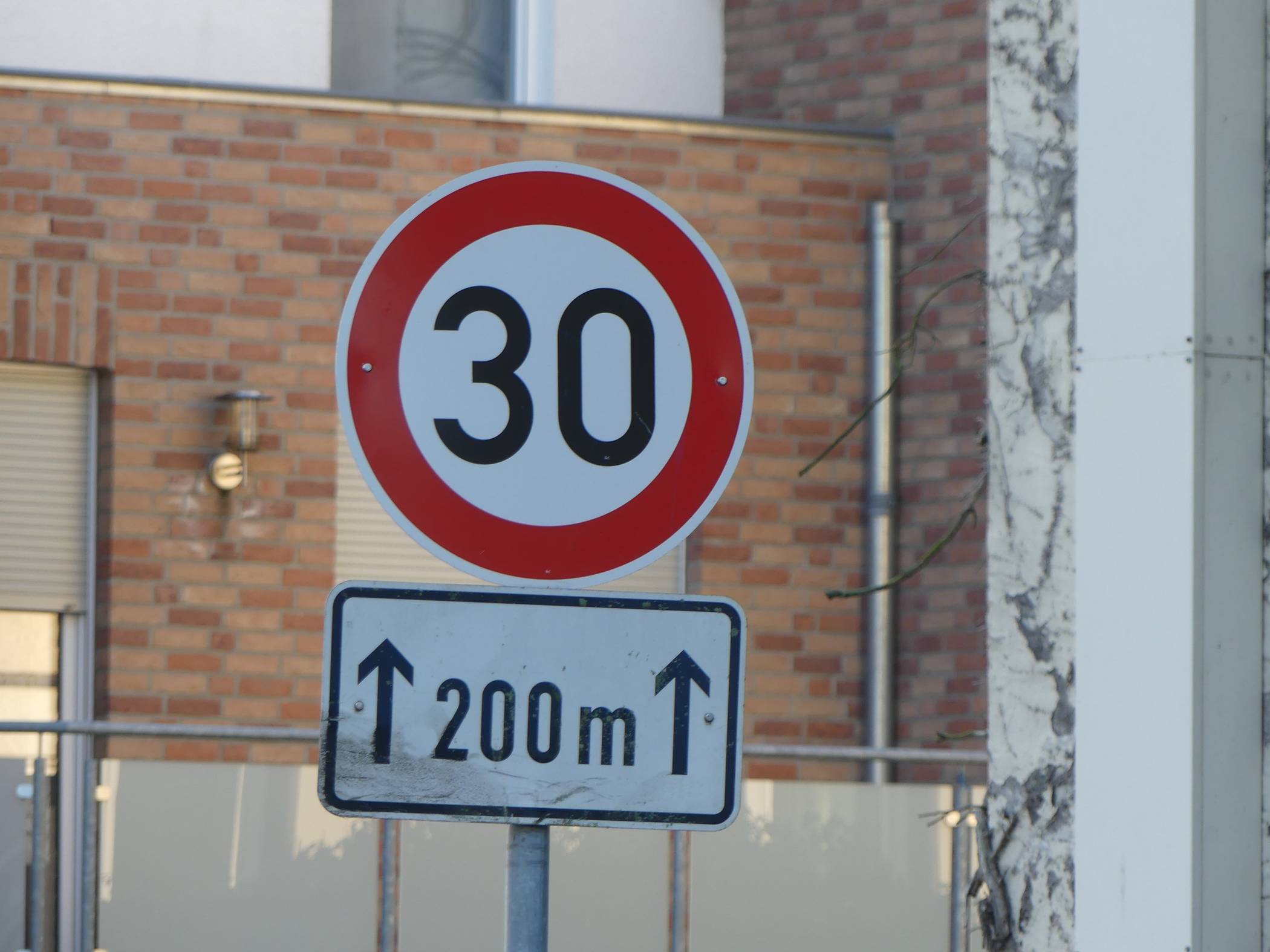  Wer weiß, wo wir dieses Bild gemacht haben...? 