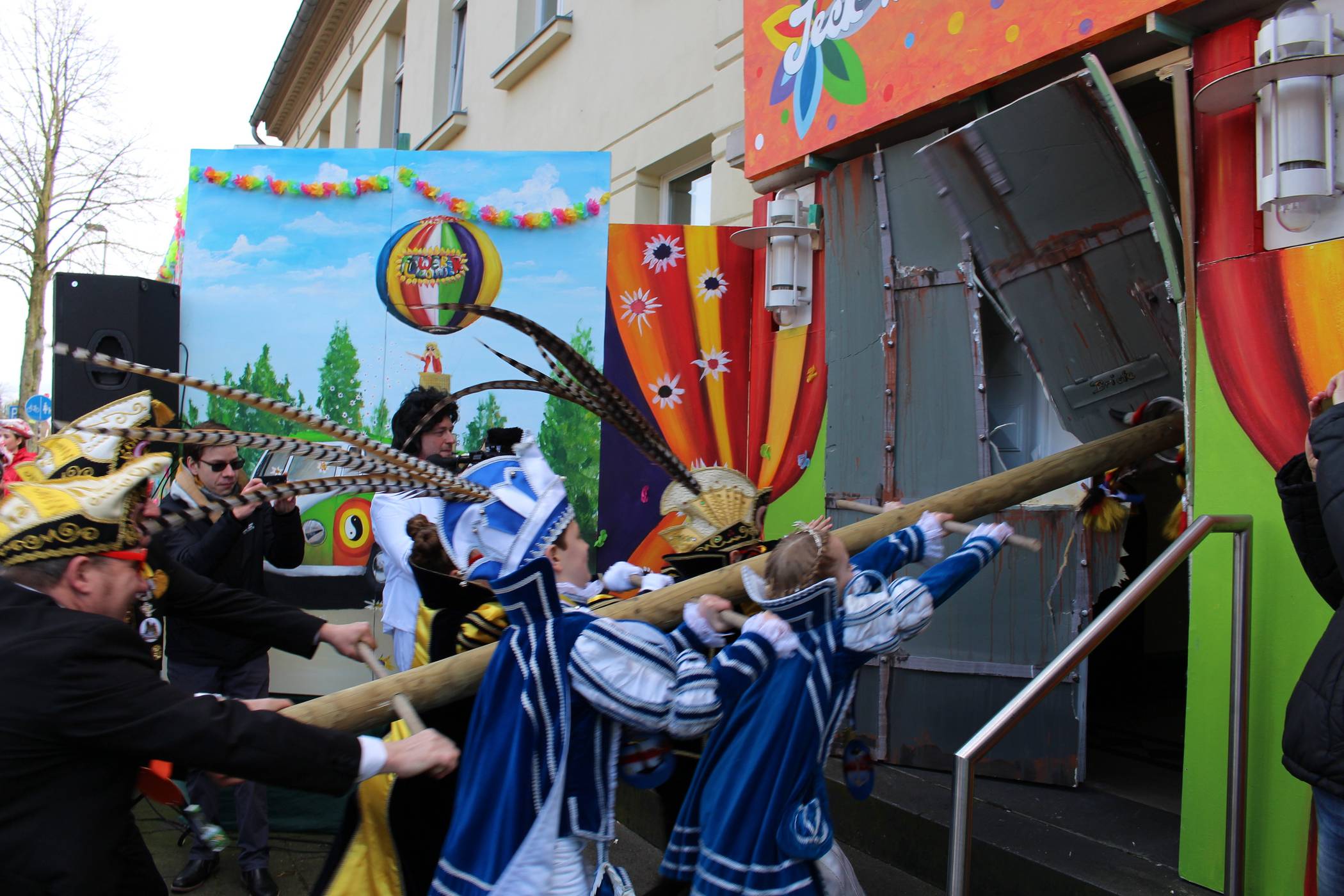 Rathaussturm: Meerbusch ist in Narrenhand!