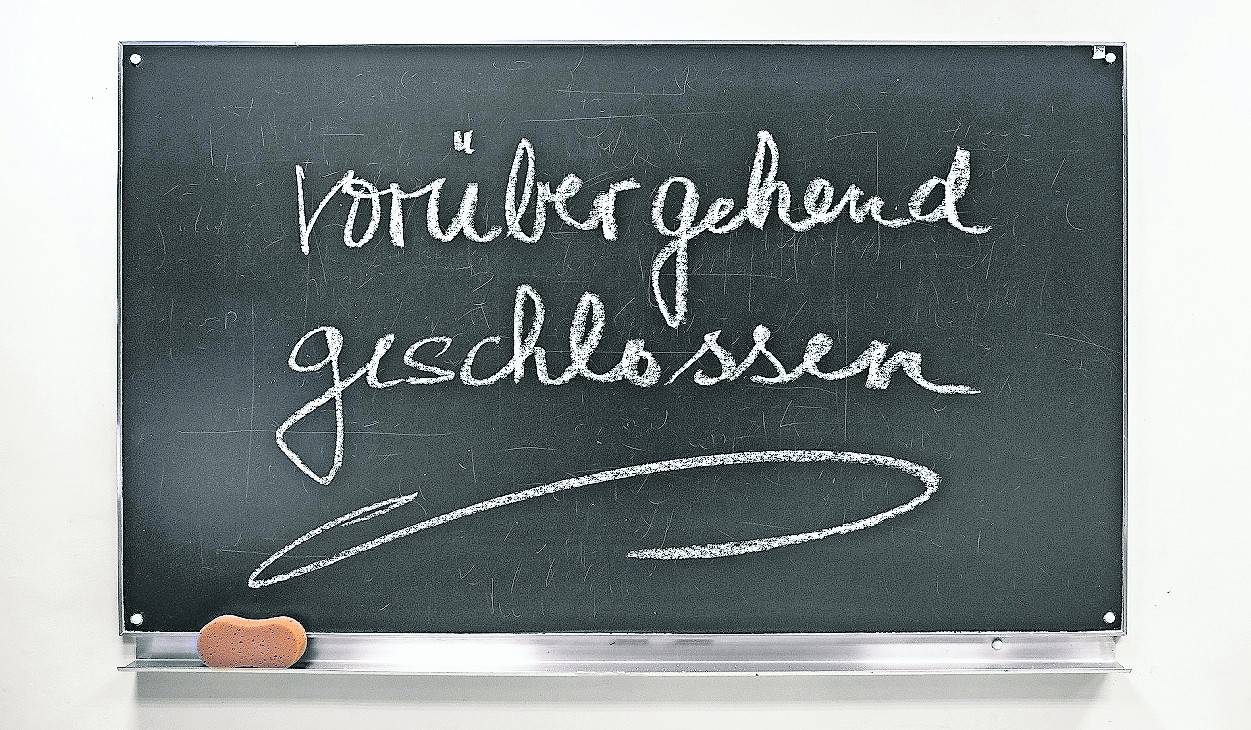  Erstmal ist es vorbei mit Tafel, Schwamm und Kreide: Ab morgen bleiben die Schulen mindestens bis 19. April geschlossen. Auch für Veranstaltungen setzt die Stadt Willich einen bestimmten Maßnahmenkatalog voraus. 