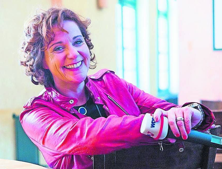 Steffi Neu muss ihre Kneipenquiz-Tour wegen der Corona-Virus-Krise leider verschieben.