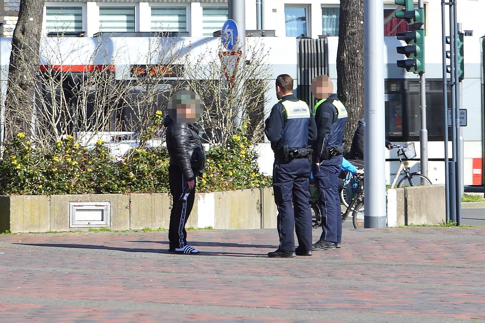 Corona-Schutzverordnung: Krefeld: Keine Bußgelder, fehlende Auswertungen