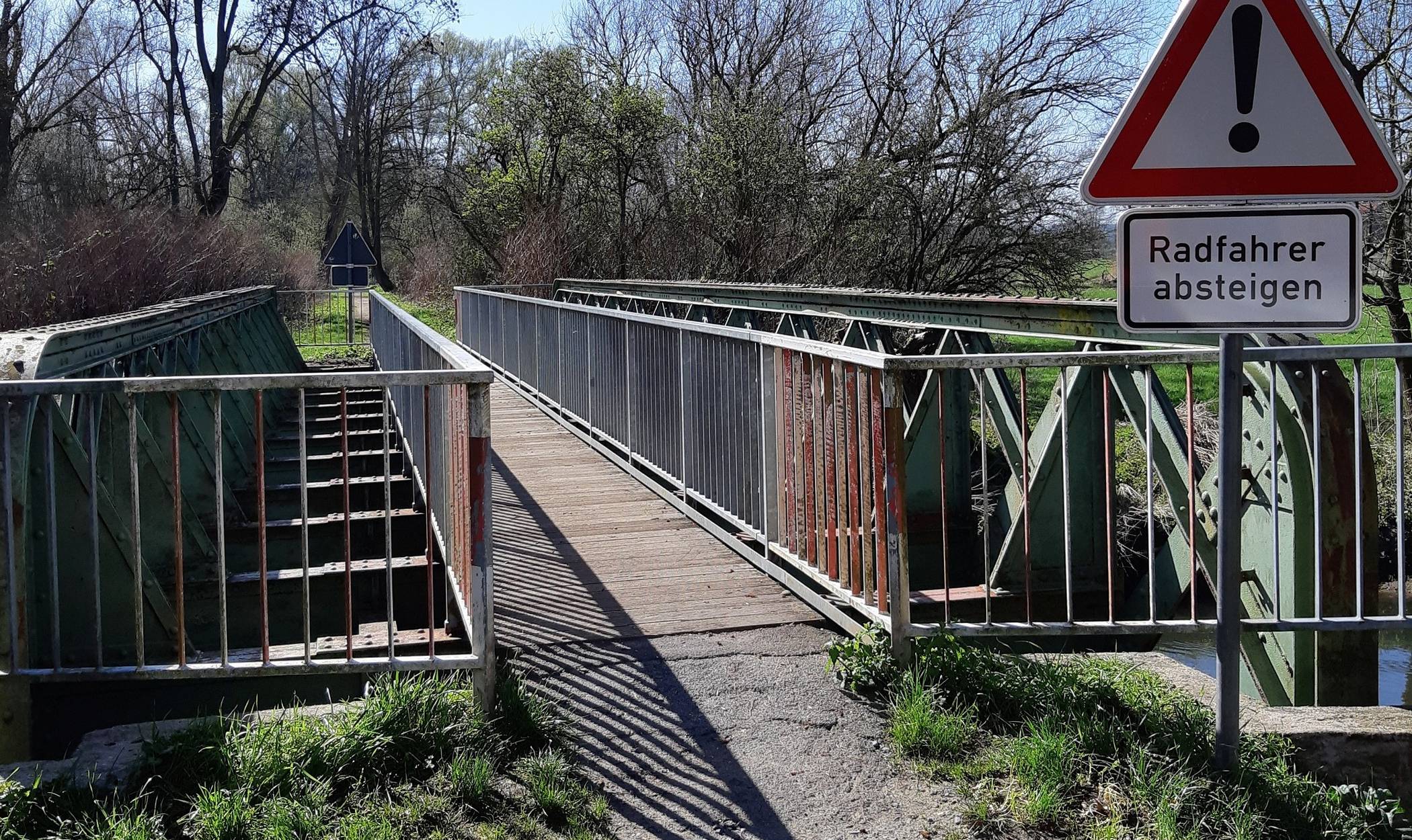 Weg ist wieder frei: Brücke an der alten Schluffstrecke Grefrath.