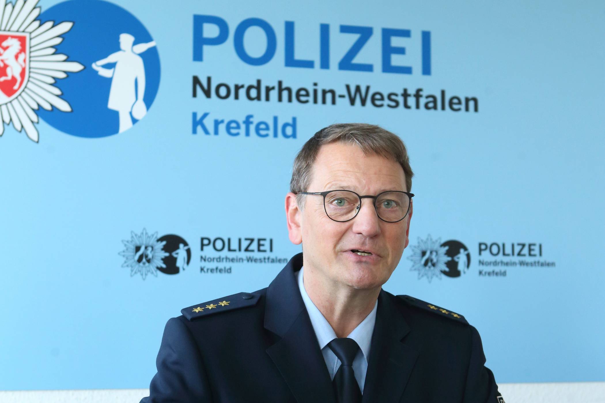 Corona: OB lobt und dankt Reinigungskräften / Polizei berichtet von weniger Einsätzen: Unschöner Ausklang des ruhigen Wochenendes