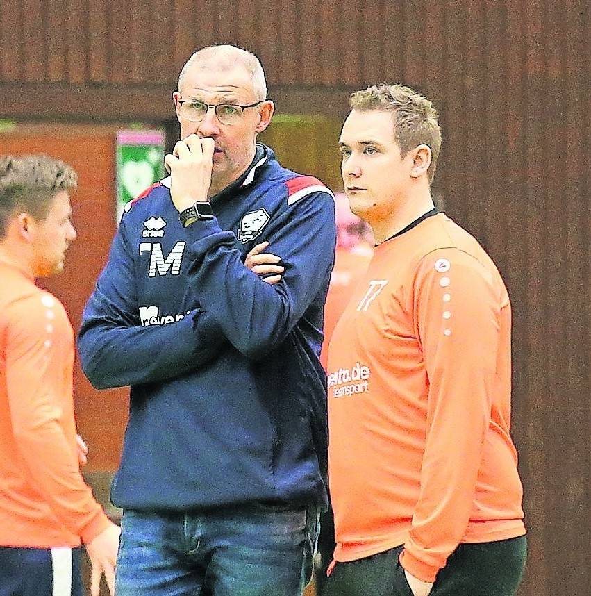  Das Trainer-Duo Thomas Molsner und Alexander Grefer ist mit den Wölfen zurück in der Regionalliga Nordrhein. 