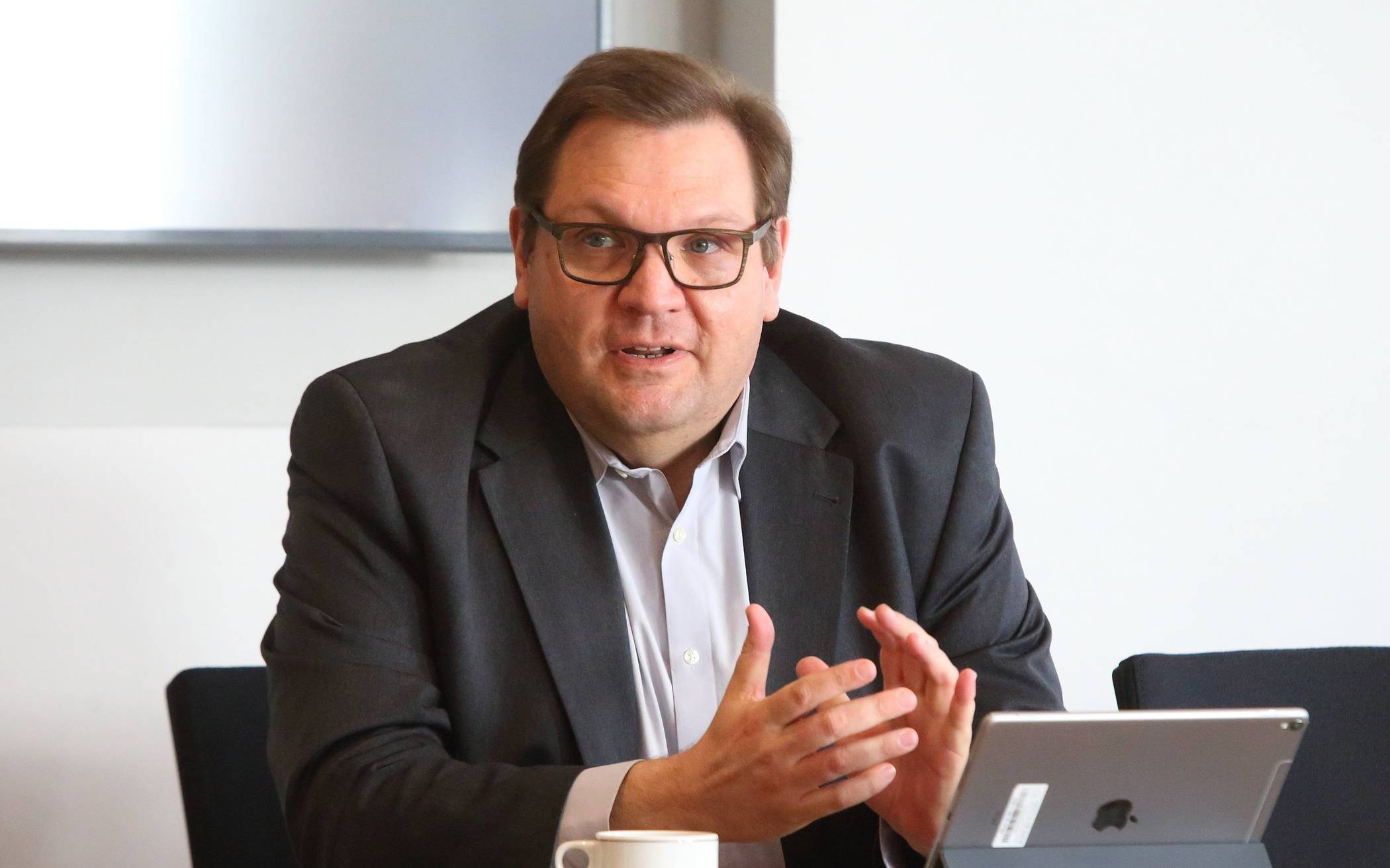 Oberbürgermeister Frank Meyer freut sich über die Genehmigung des Haushalts.	Foto: Archiv